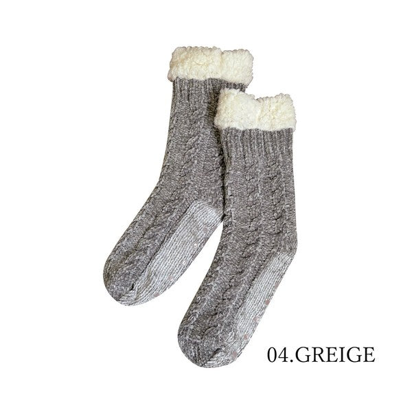 内ボアケーブル編みルームソックス グレージュ ※4/1迄に順次発送予定