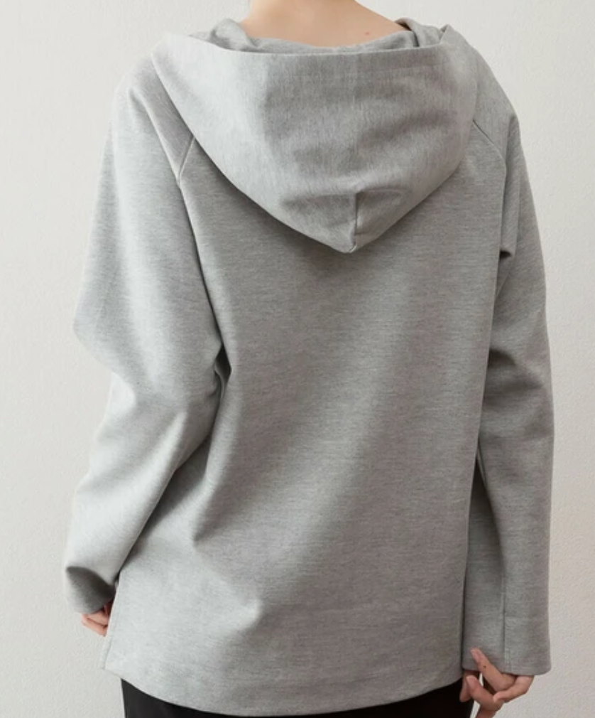 Vネックスムースパーカー グレー※5/28~6/3迄に順次発送予定