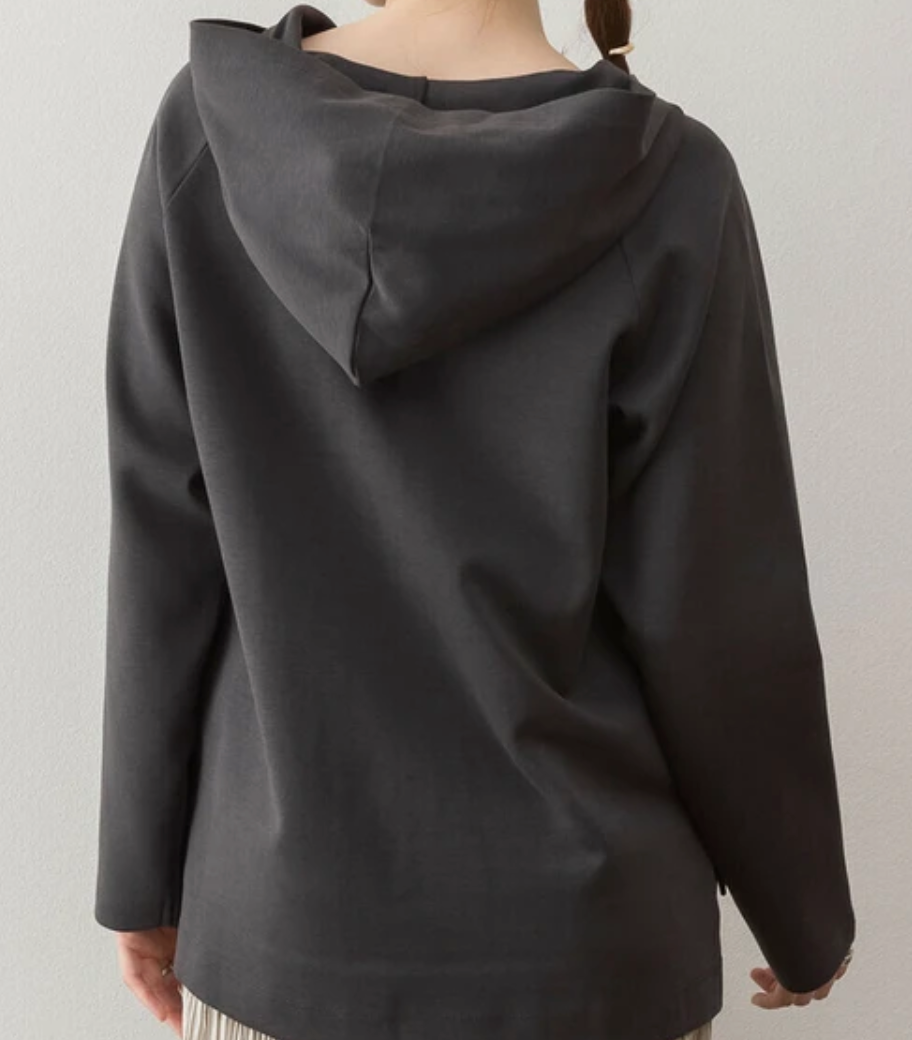 Vネックスムースパーカー チャコール※5/21~27迄に順次発送予定