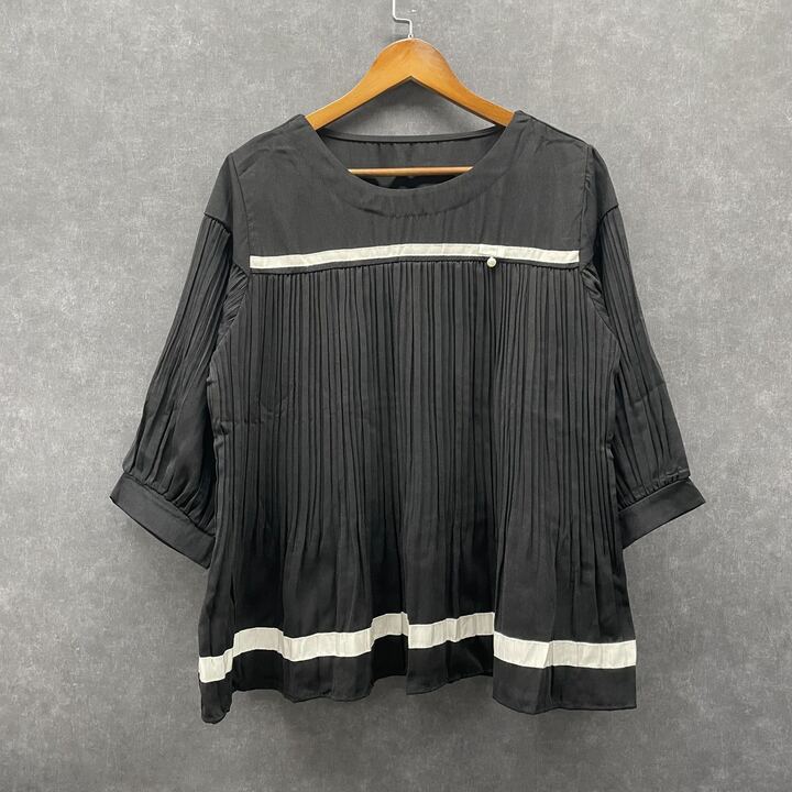 切り替えプリーツブラウス ブラック ※4/8迄に順次発送予定