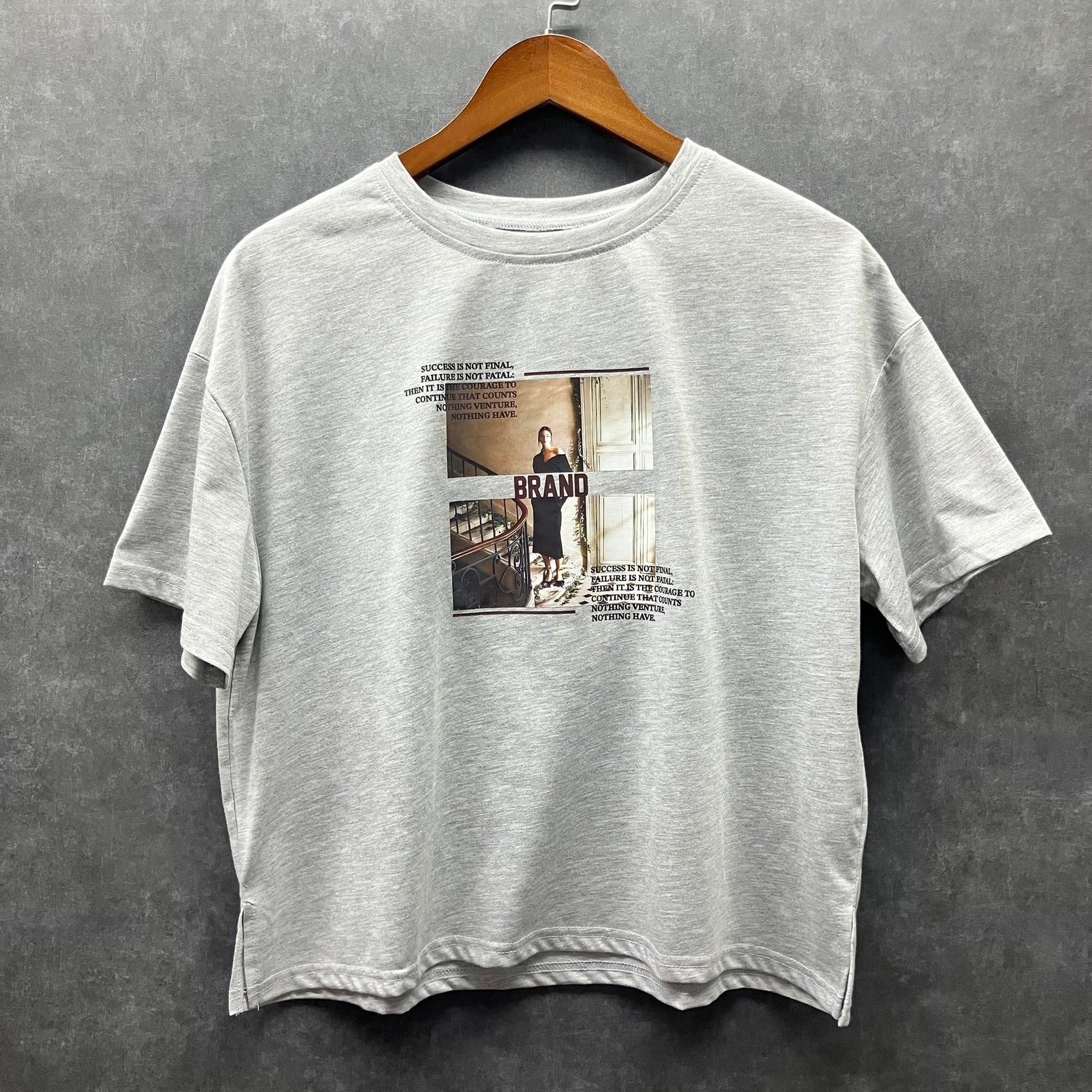 フォトプリントTシャツBRAND グレー※7/16~22迄に順次発送予定