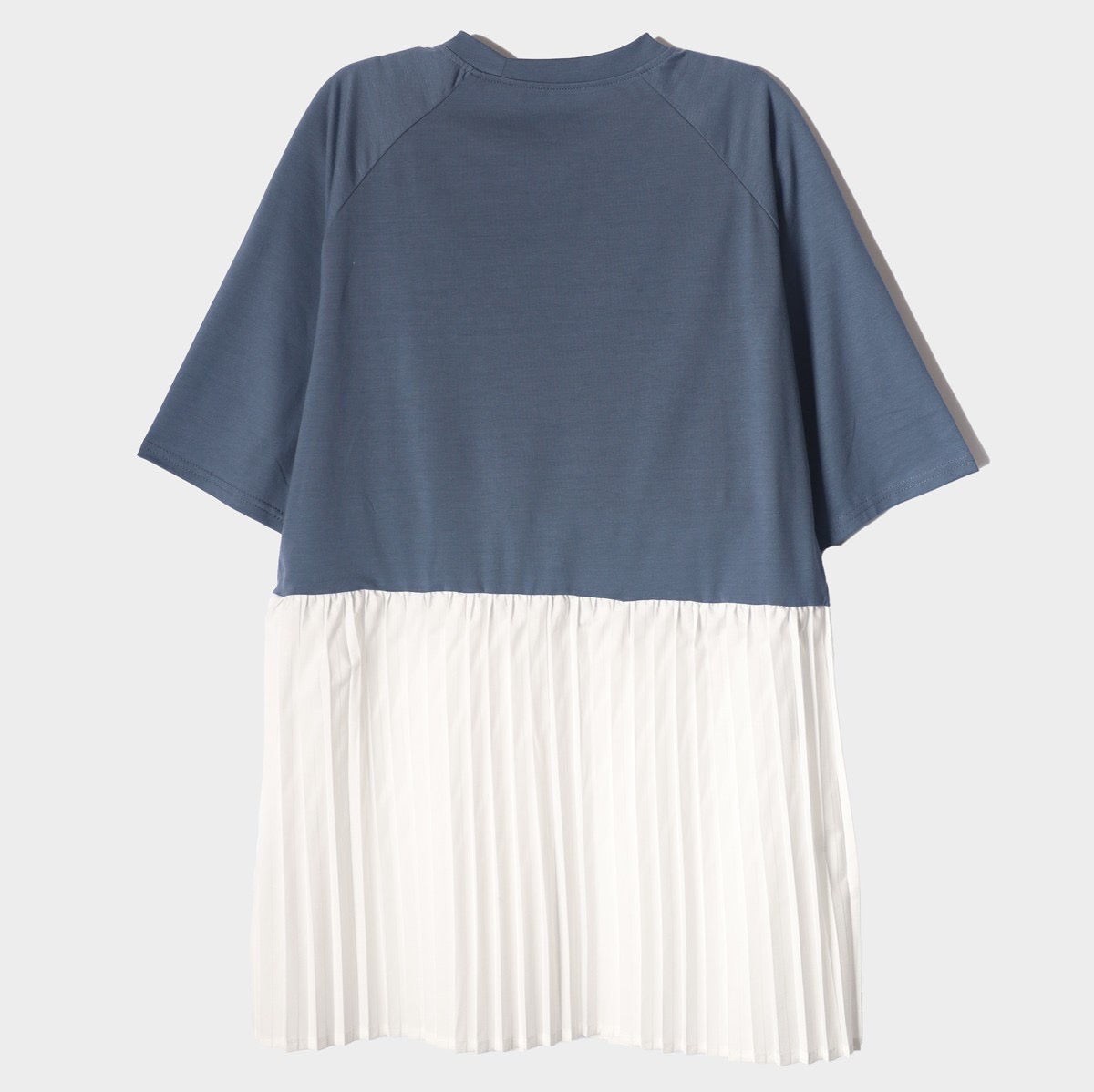 【369】プリーツ切り替えTシャツ ブルー ※10/7迄に順次発送予定