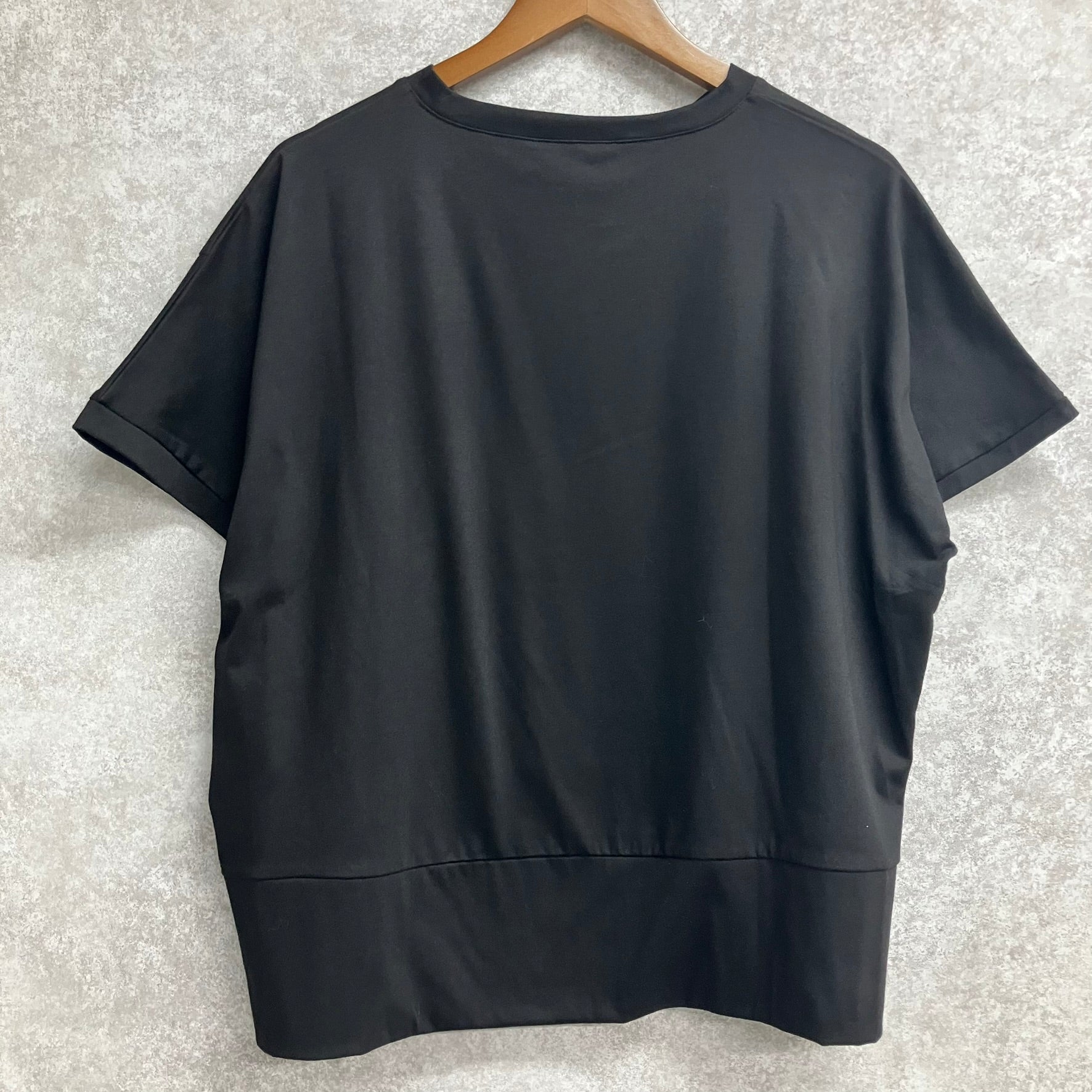 ロゴ半袖Tシャツ ブラック※7/30~8/5迄に順次発送予定