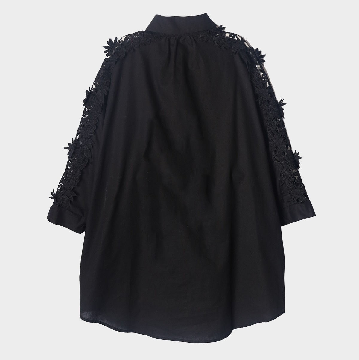 【369】袖レースデザインシャツ ブラック ※10/7迄に順次発送予定