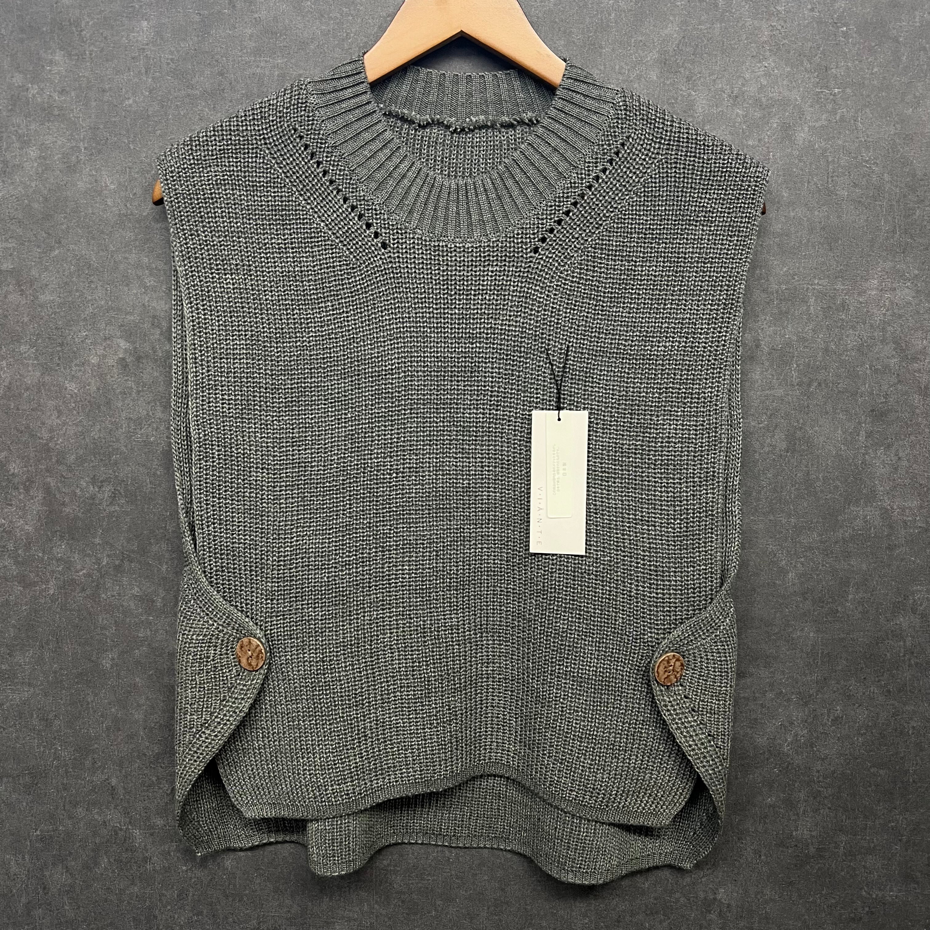 ニットベスト グレー ※10/21迄に順次発送予定