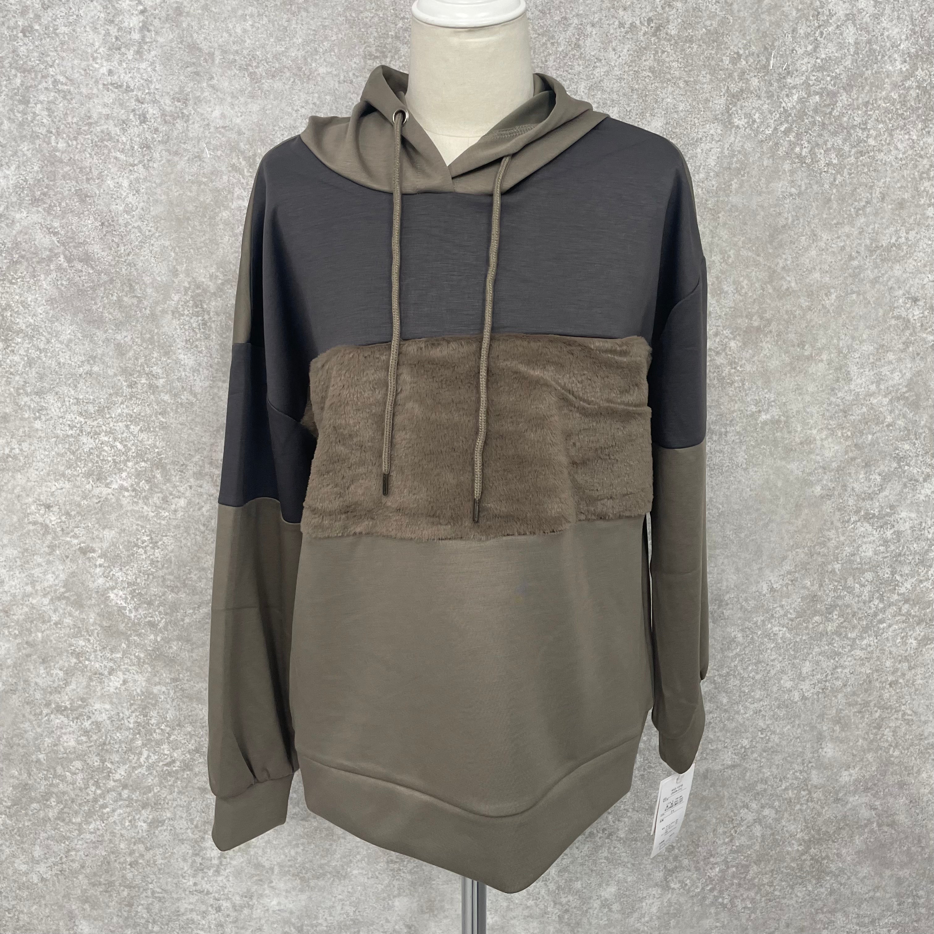 異素材ドッキングパーカー カーキ ※12/16迄に順次発送予定