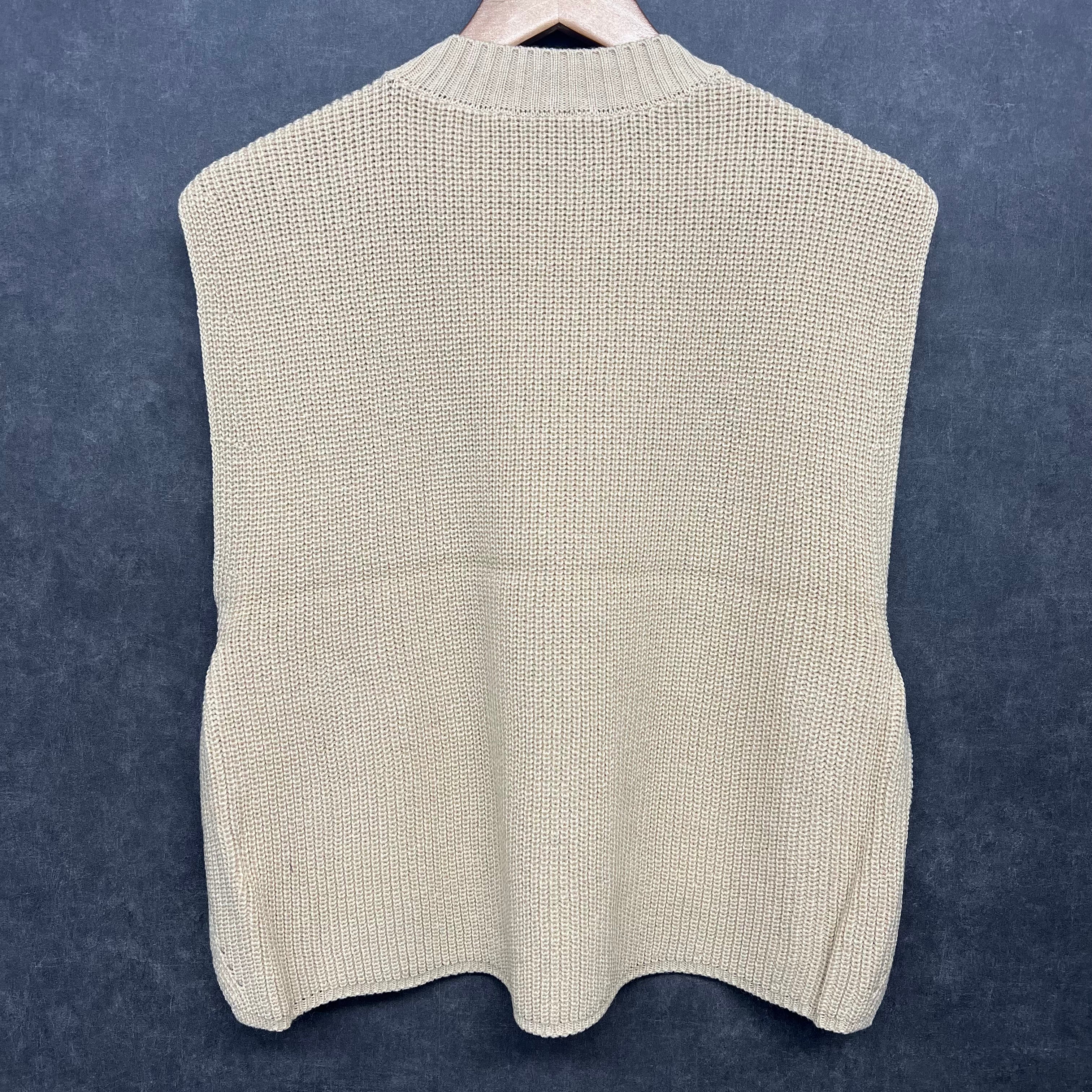 ニットベスト ベージュ ※10/21迄に順次発送予定