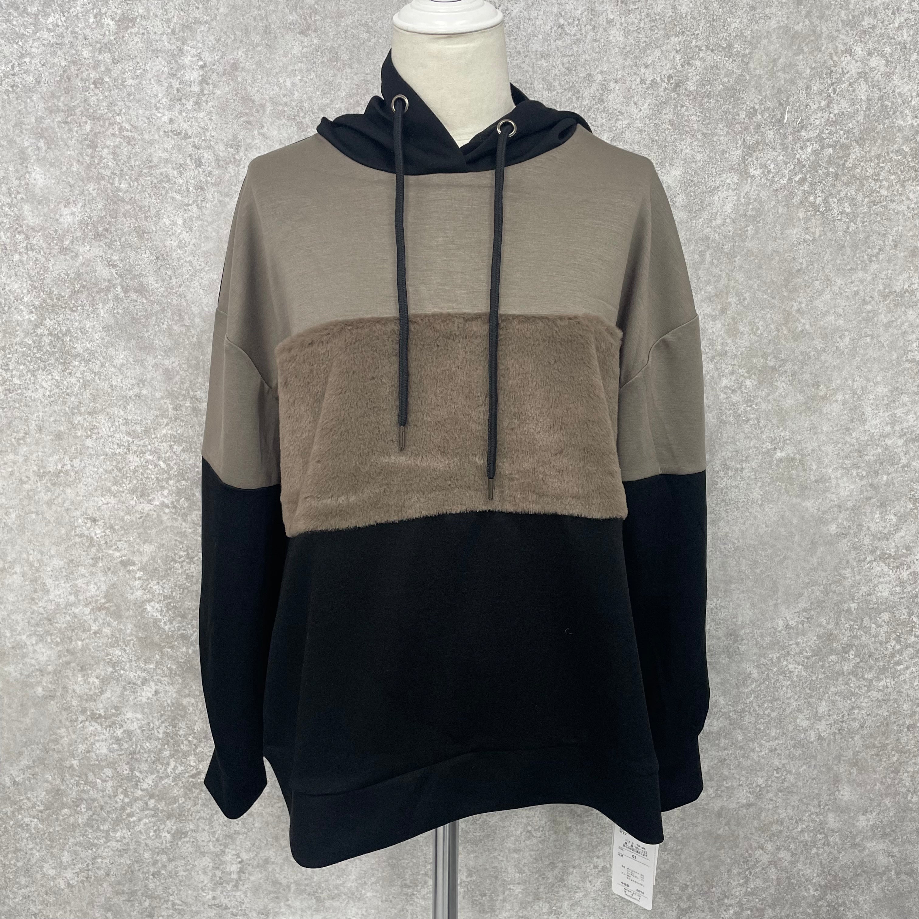 異素材ドッキングパーカー ブラック ※12/16迄に順次発送予定