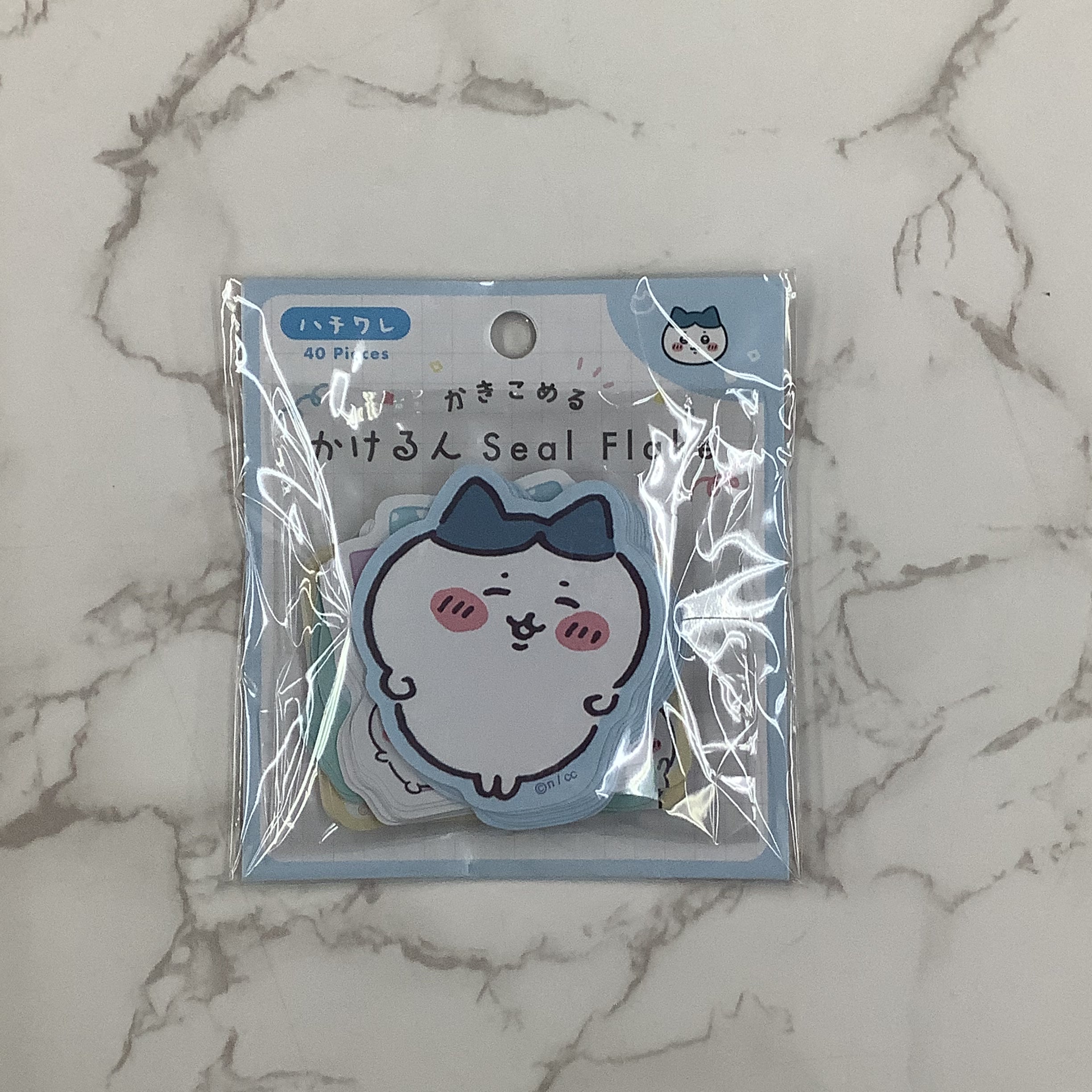 ちいかわ ハチワレ かけるんシールフレーク※1/14までに順次発送予定