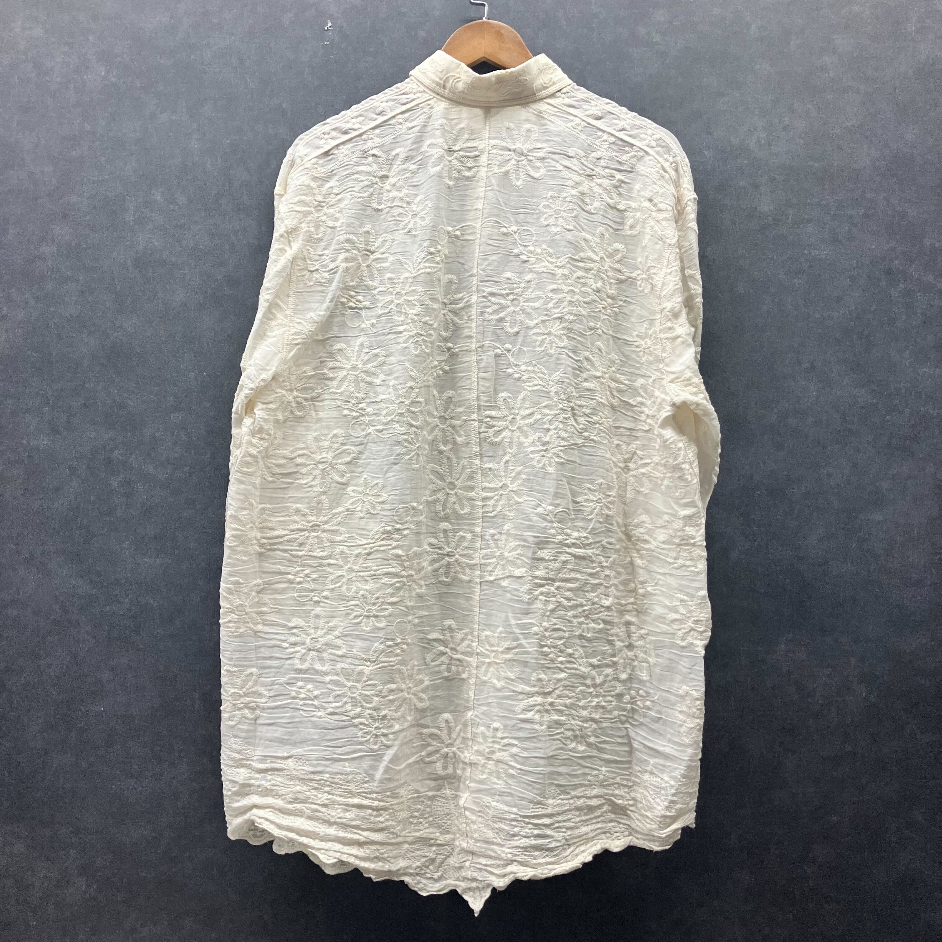 刺繍花柄ロングシャツ アイボリー※3/18迄に順次発送予定