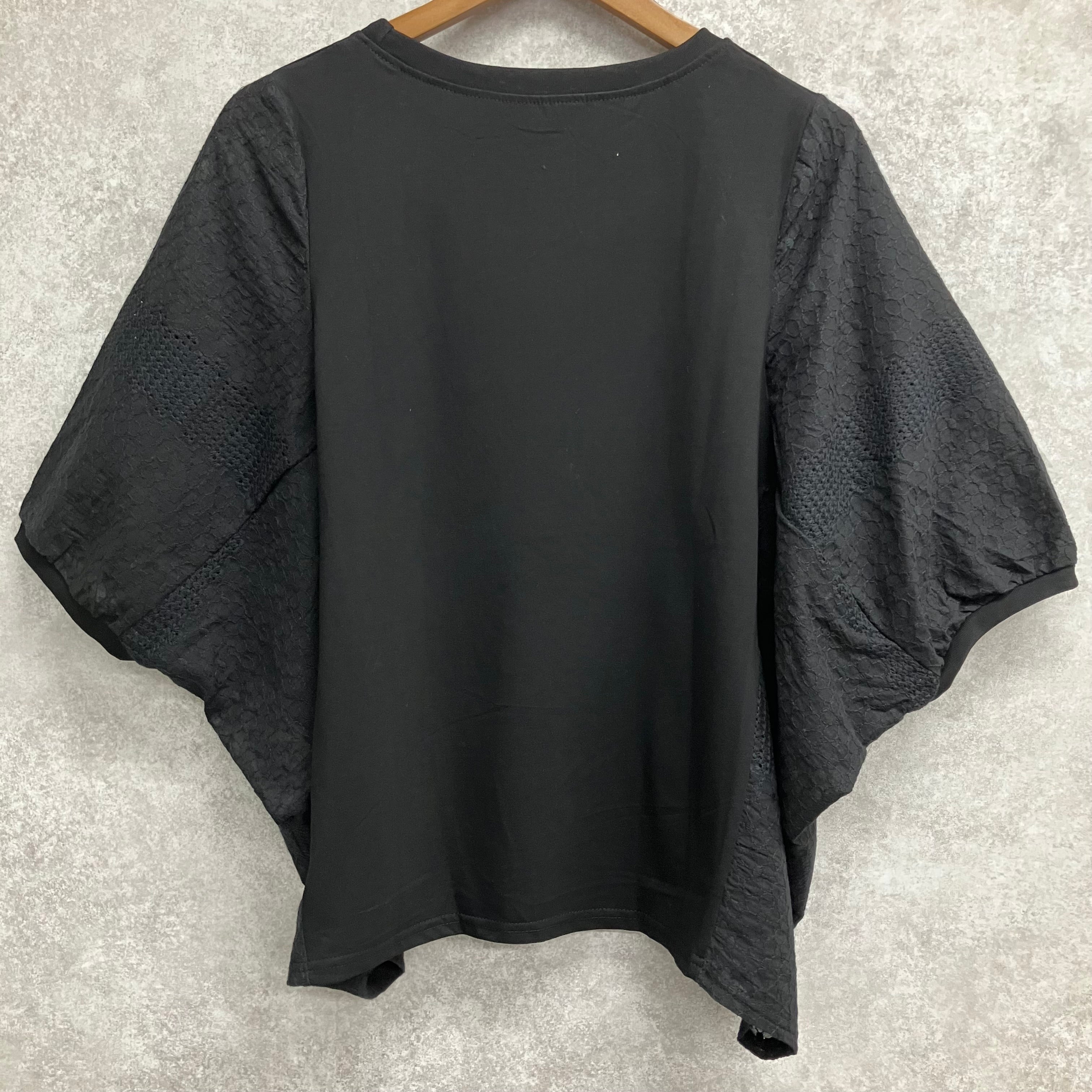 ドルマン袖レーストップス ブラック※7/16~22迄に順次発送予定