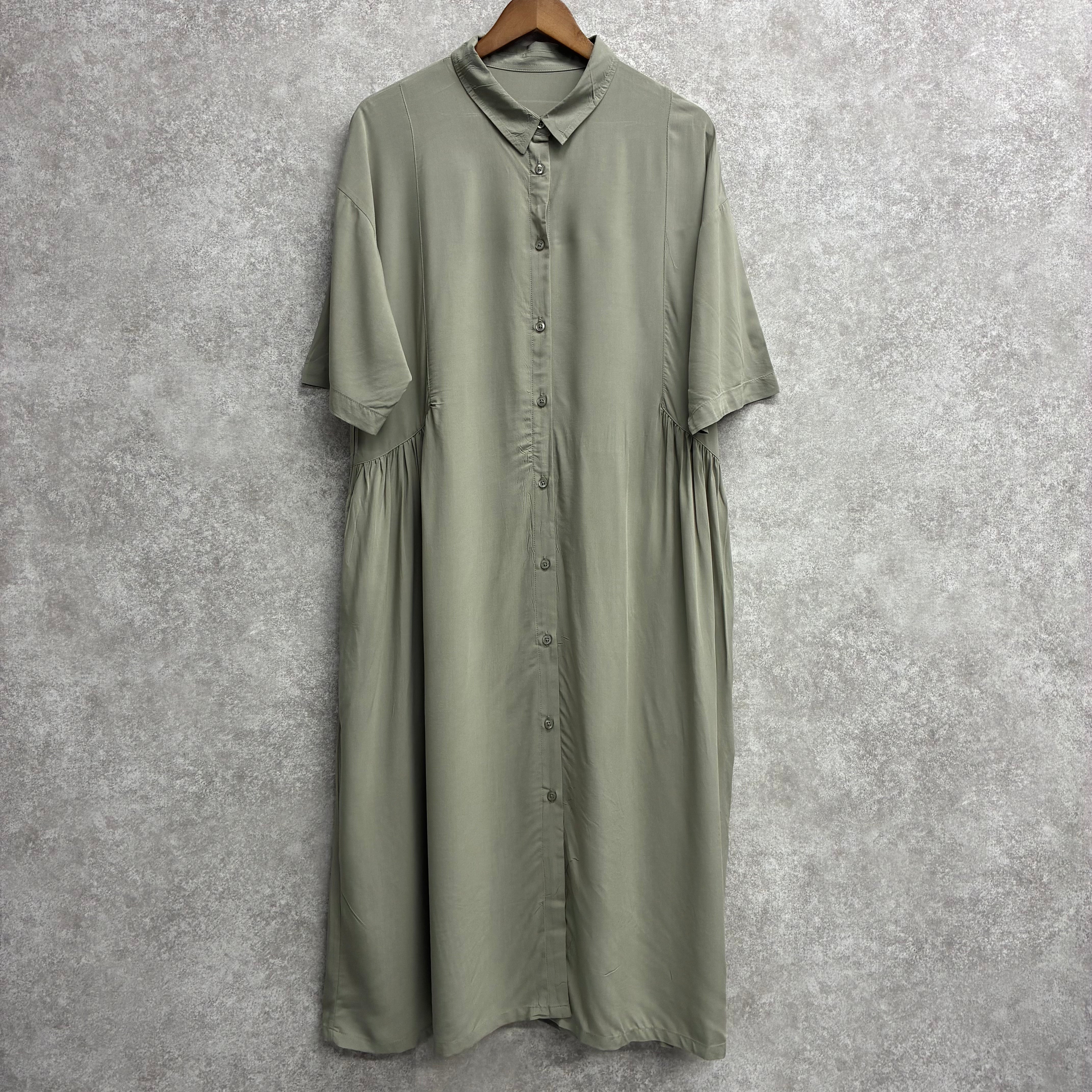 接触冷感切替ワンピース カーキ※7/16~22迄に順次発送予定