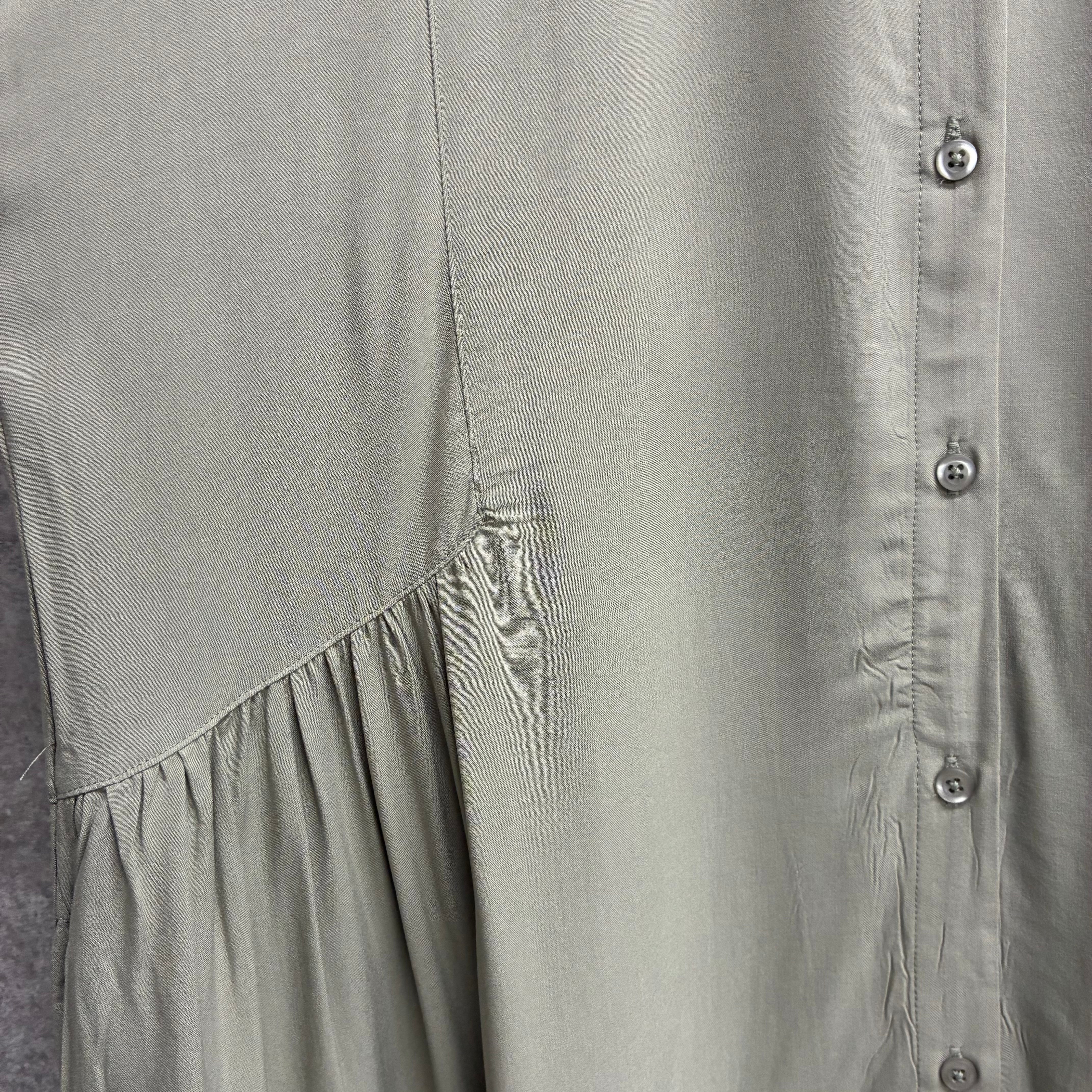 接触冷感切替ワンピース カーキ※7/16~22迄に順次発送予定