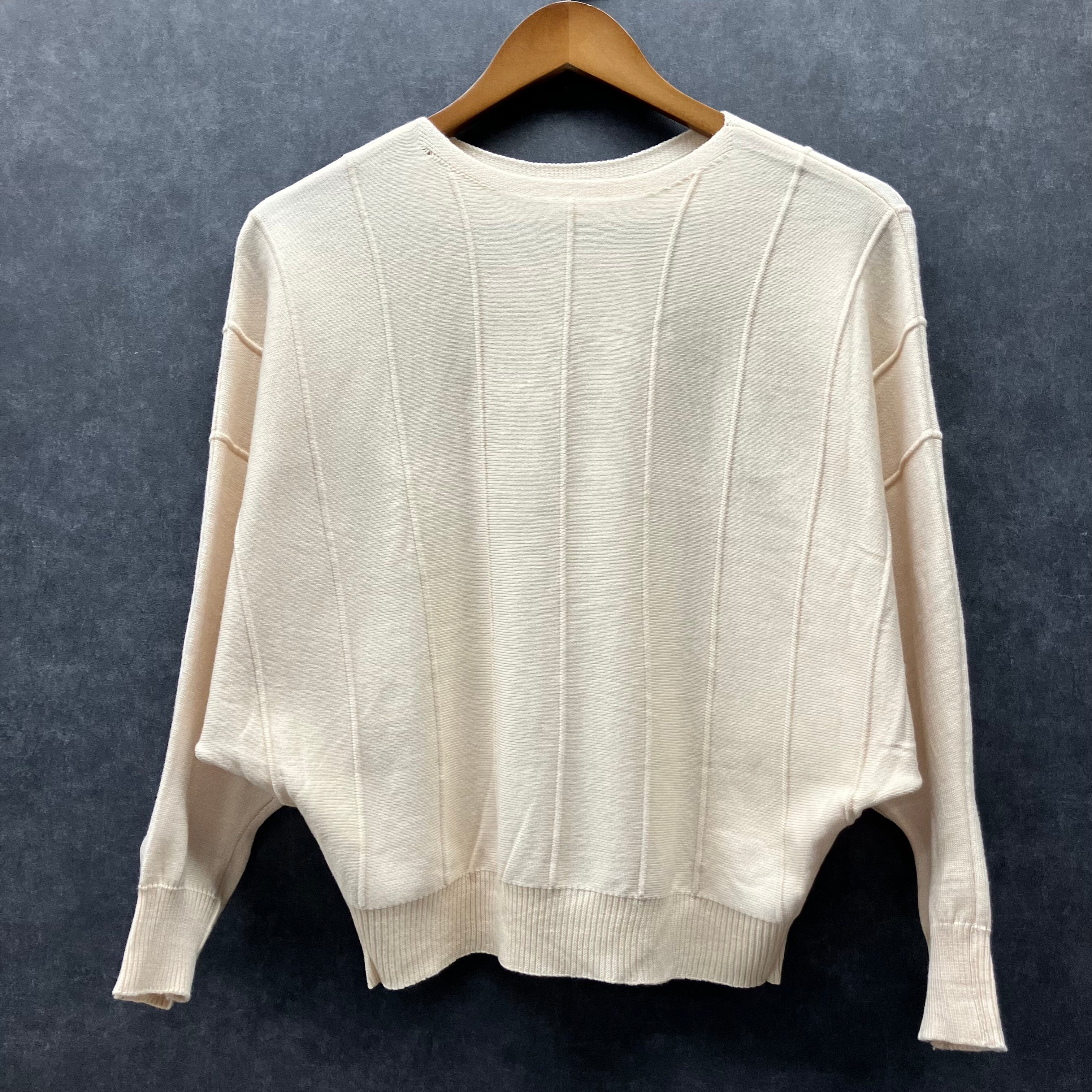 ドルマンセーター ベージュ※3/25迄に順次発送予定