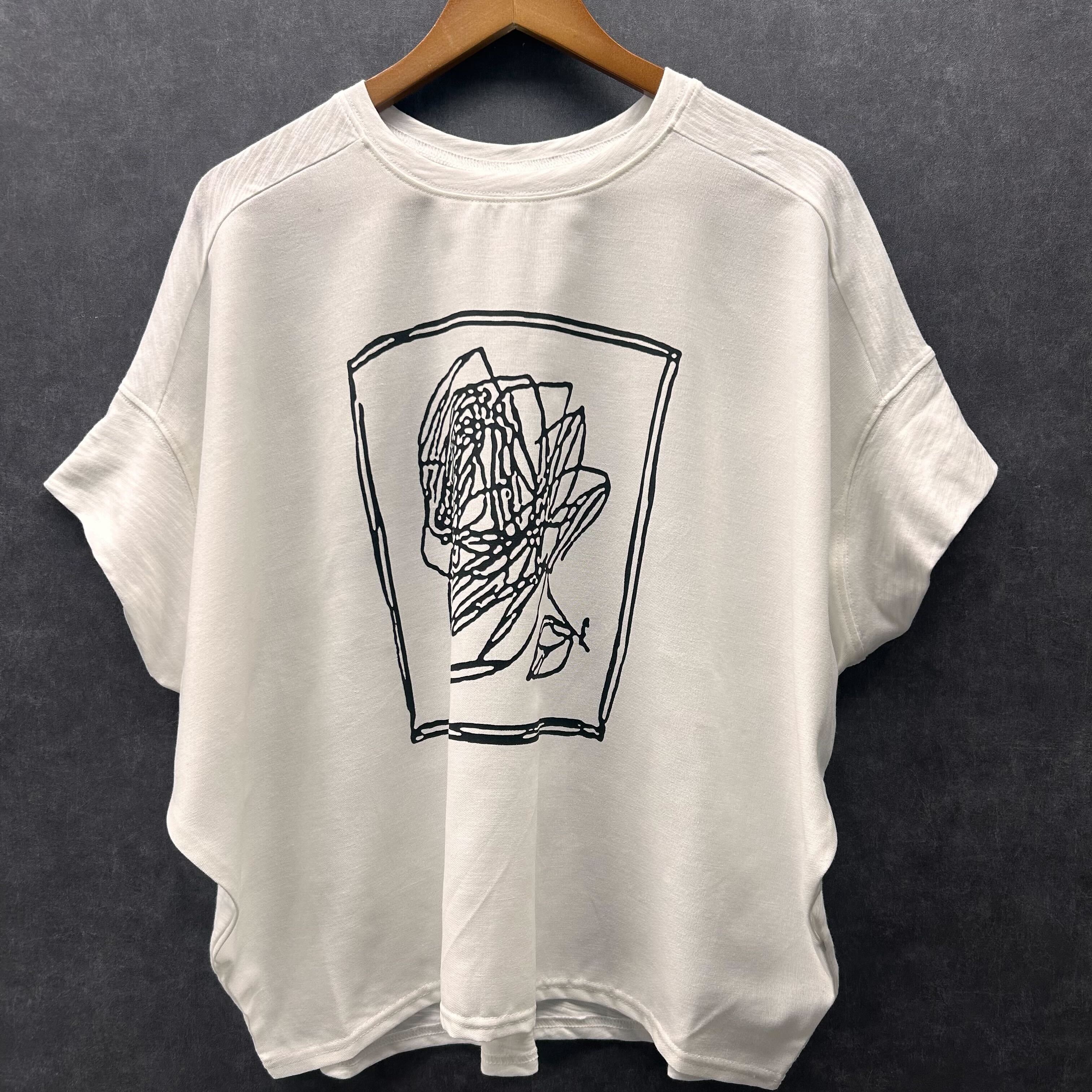 グラフィックポンチョTシャツ アイボリー※3/25迄に順次発送予定