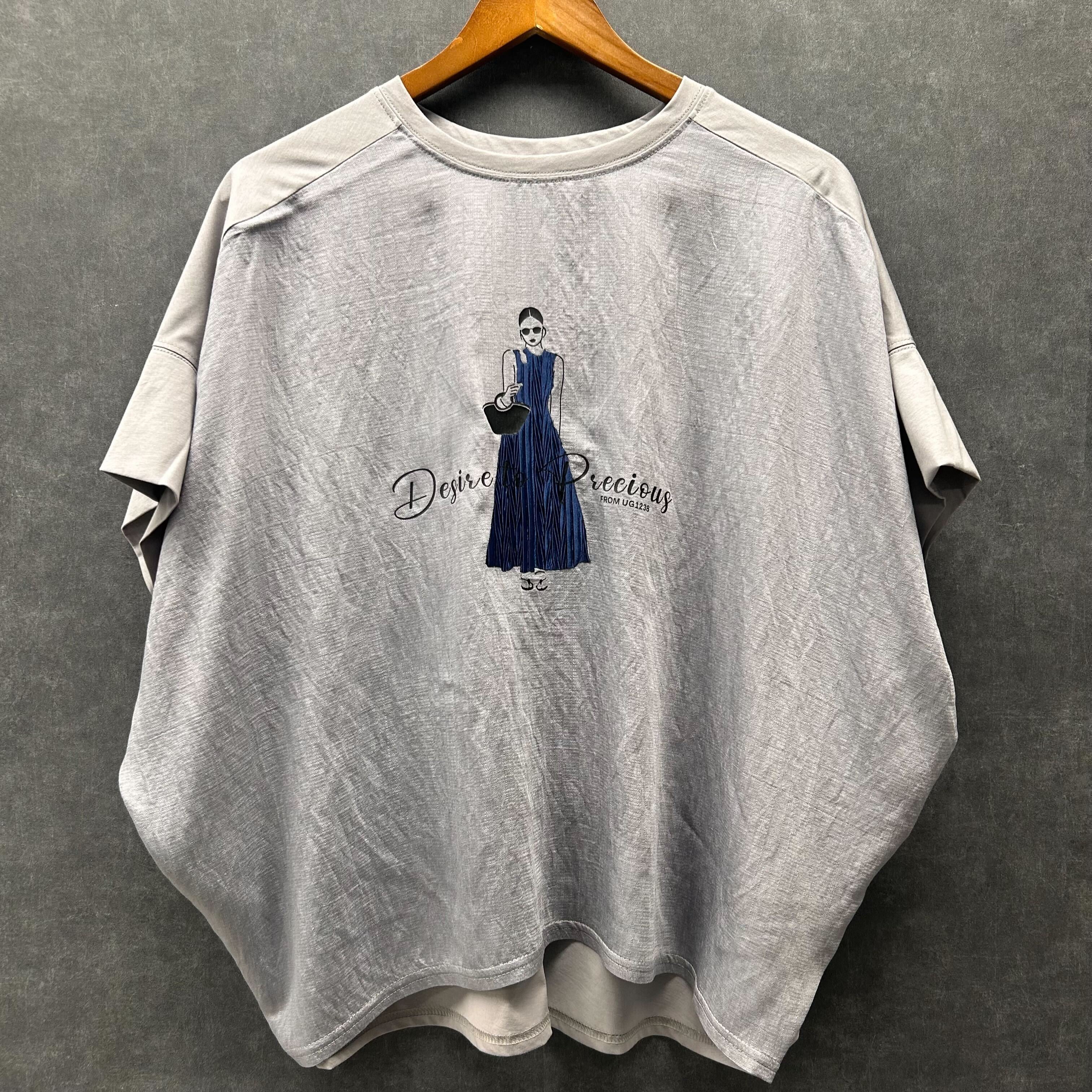 ウーマングラフィックTシャツ チャコール※4/1迄に順次発送予定