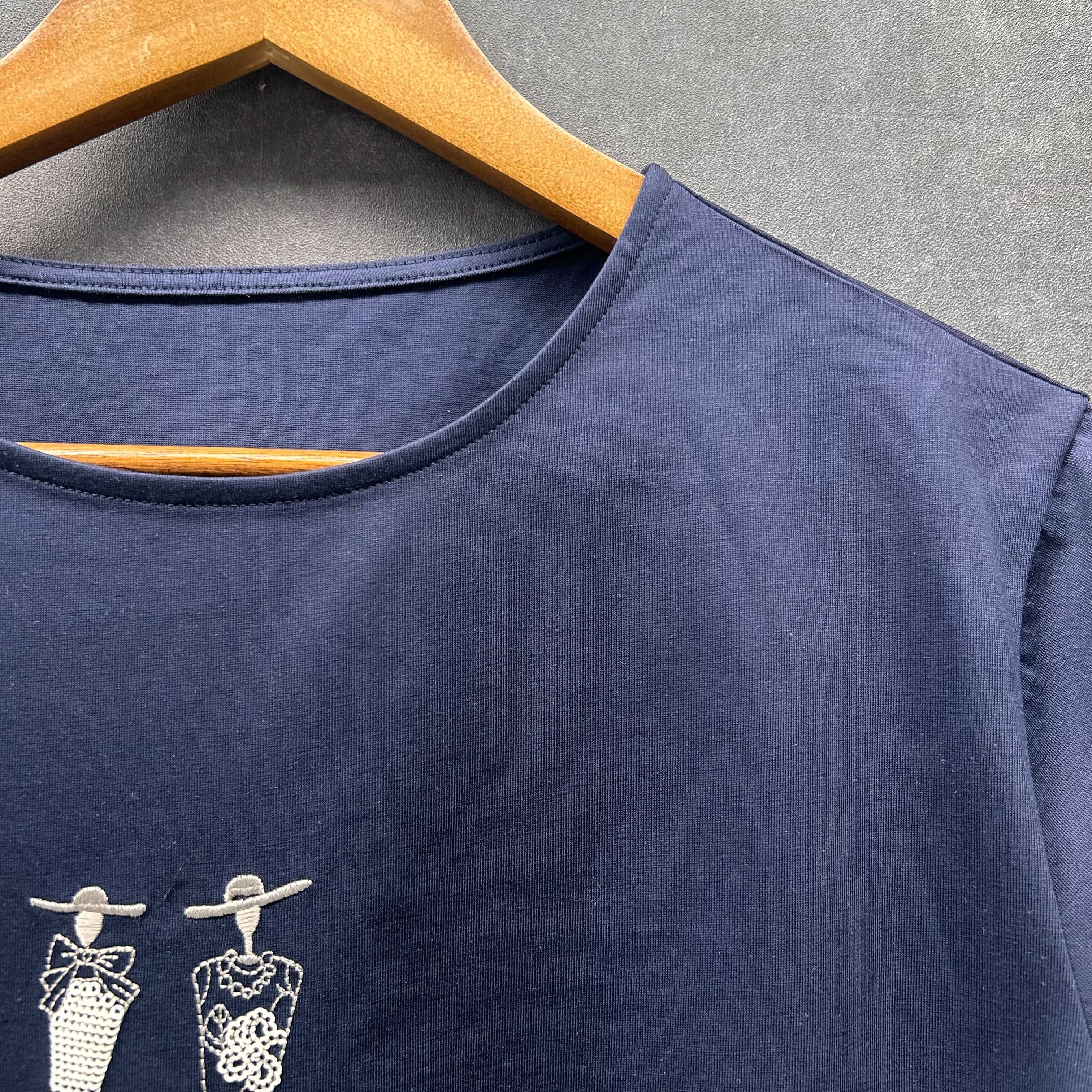 ドレスレディー刺繍Tシャツ ネイビー ※5/28~6/3迄に順次発送予定