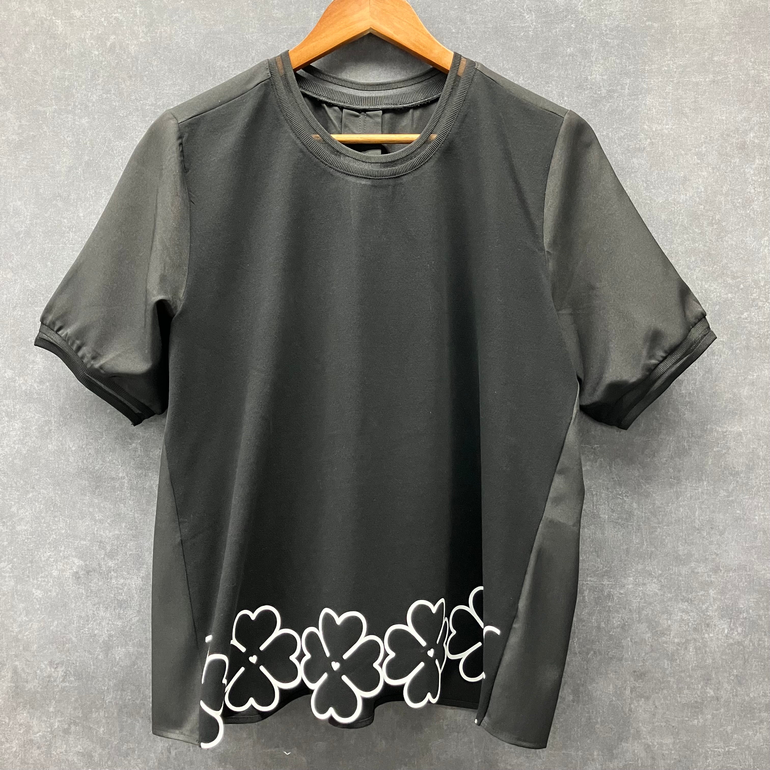 裾花柄Tシャツ ブラック※5/7~13までに順次発送予定