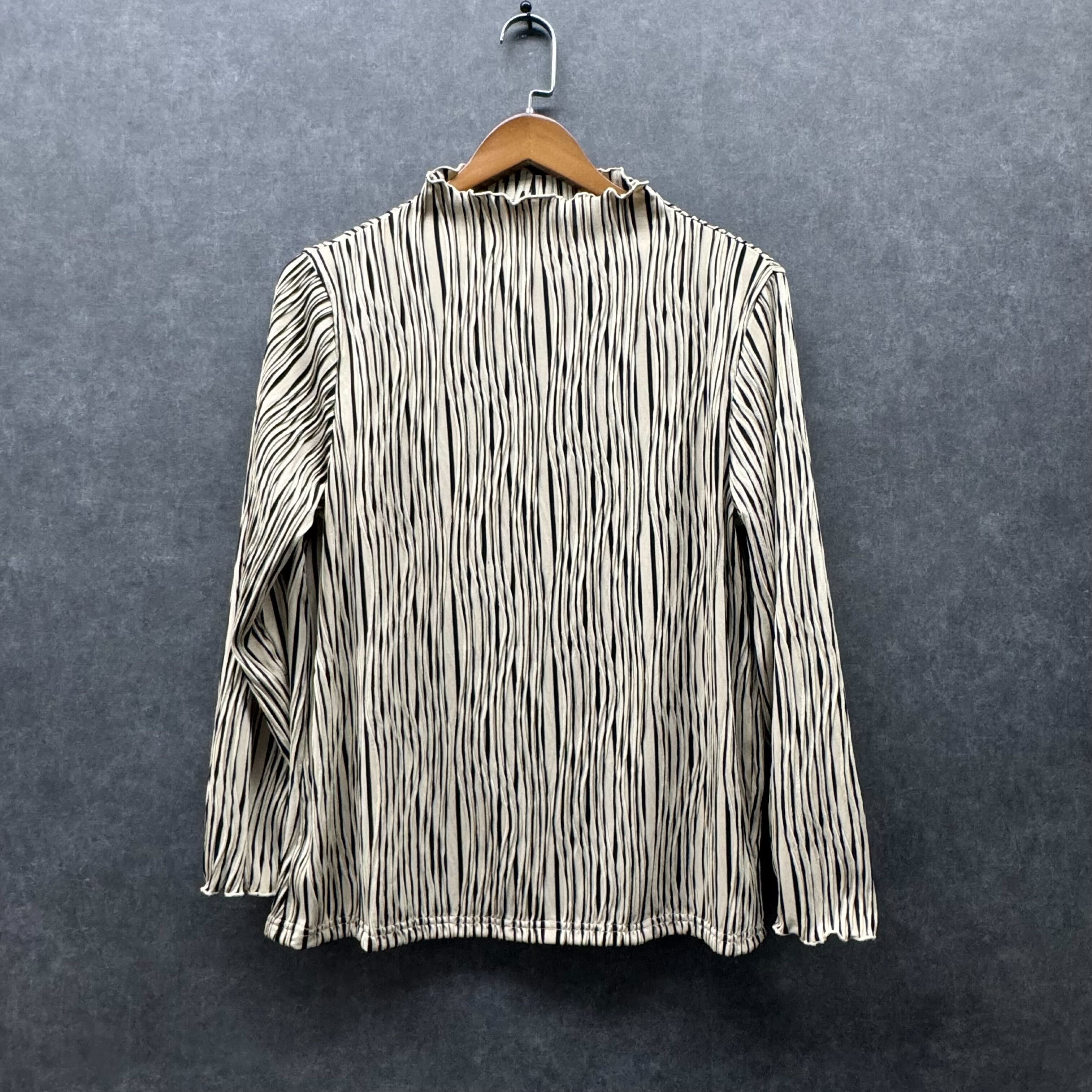 【在庫5点以下】メロー配色ランダムプリーツトップス ベージュ※4/15迄に順次発送予定