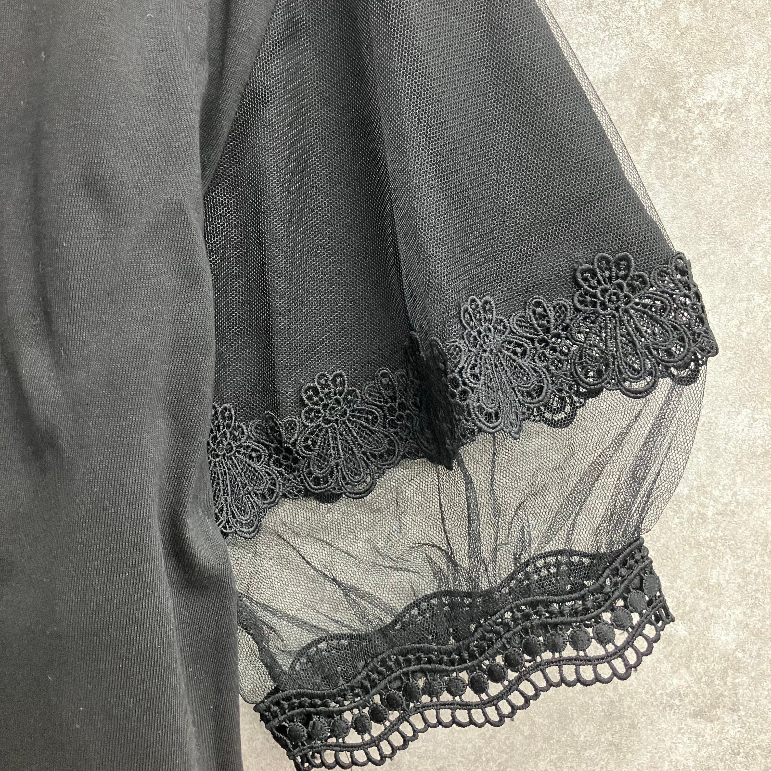 プリント袖レースTシャツ ブラック※5/21~27迄に順次発送予定