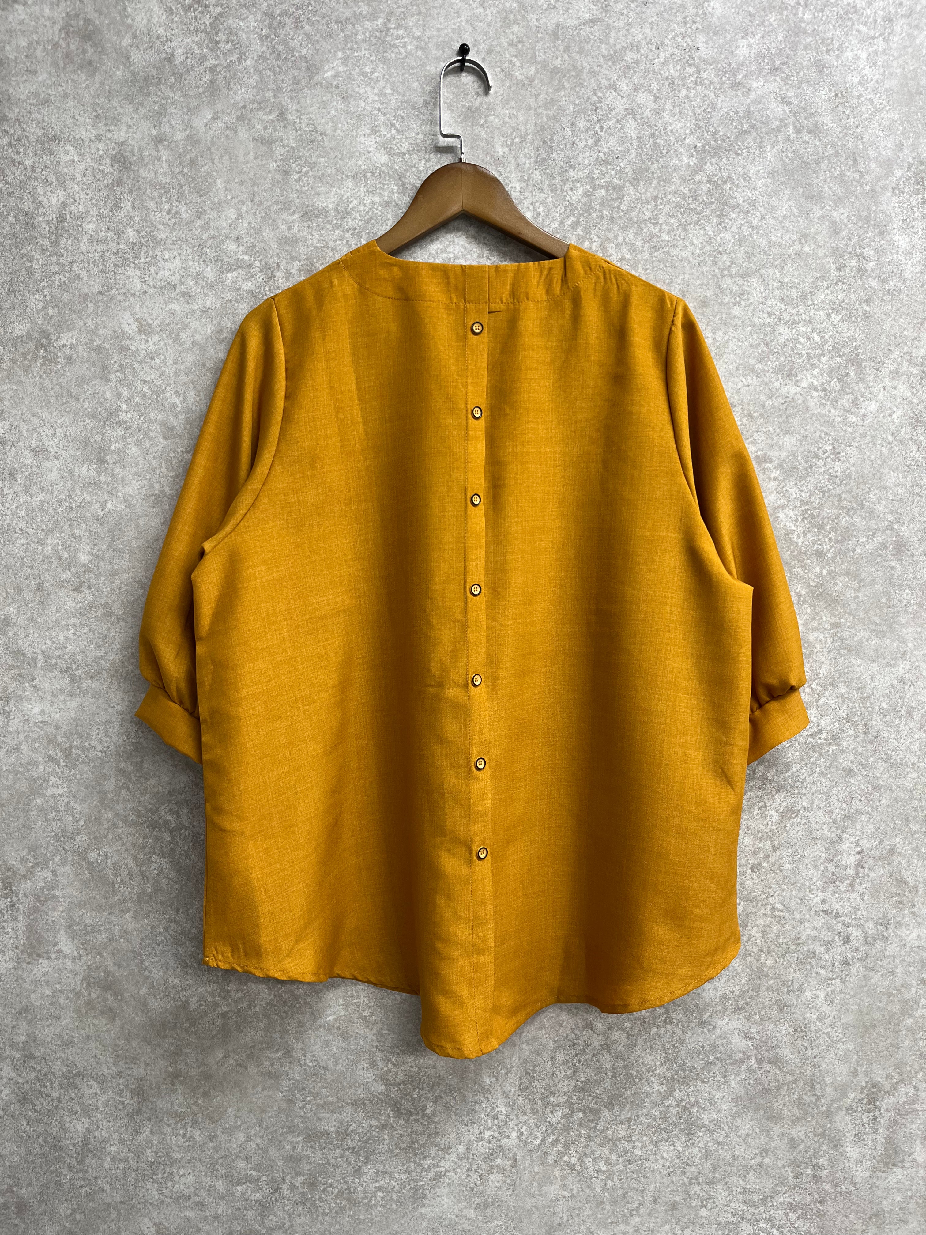 Vネックリネンブラウス マスタード ※3/18迄に順次発送予定