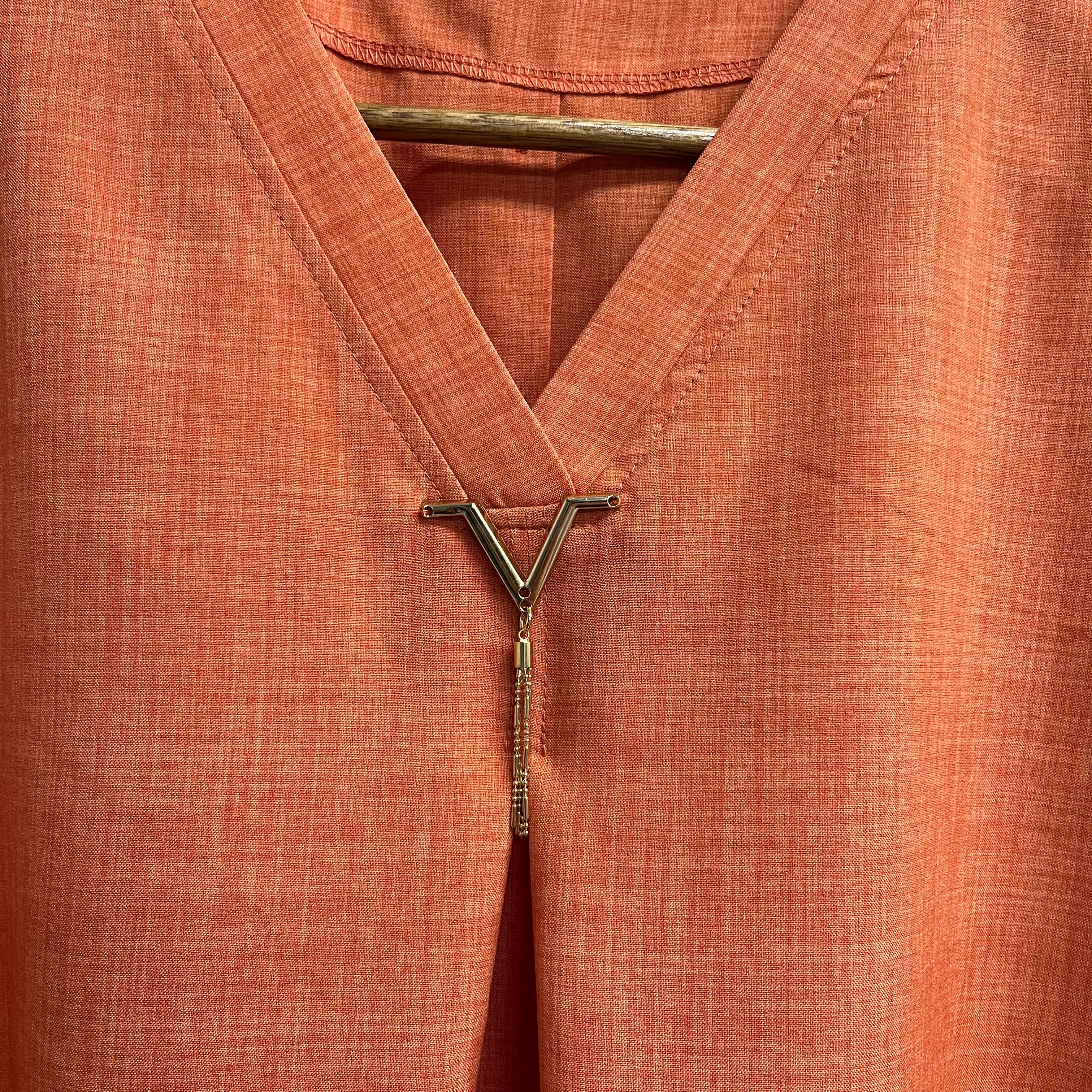 Vネックリネンブラウス レッド ※3/18迄に順次発送予定