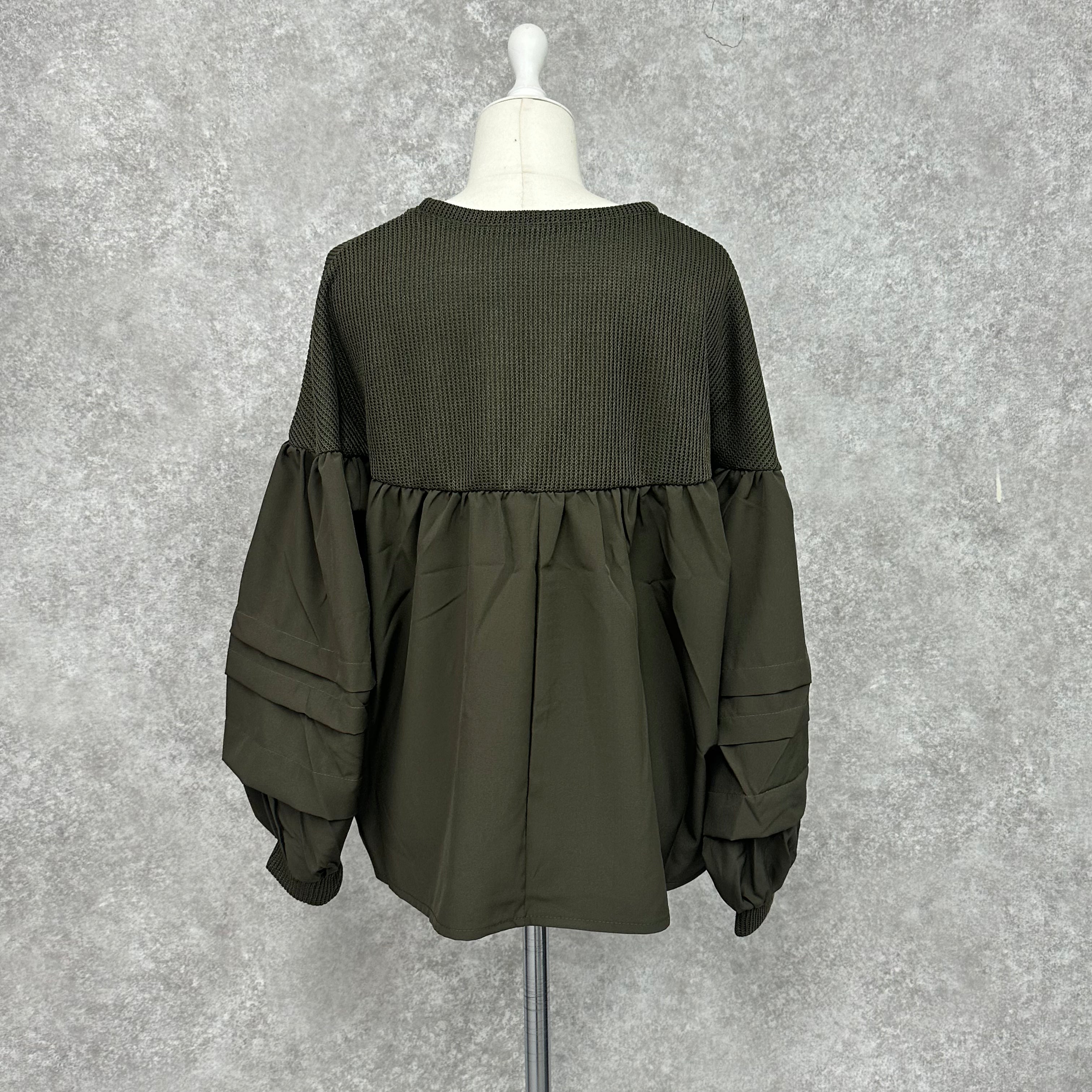 【在庫5点以下】異素材ドッキング長袖トップス カーキ※4/15迄に順次発送予定