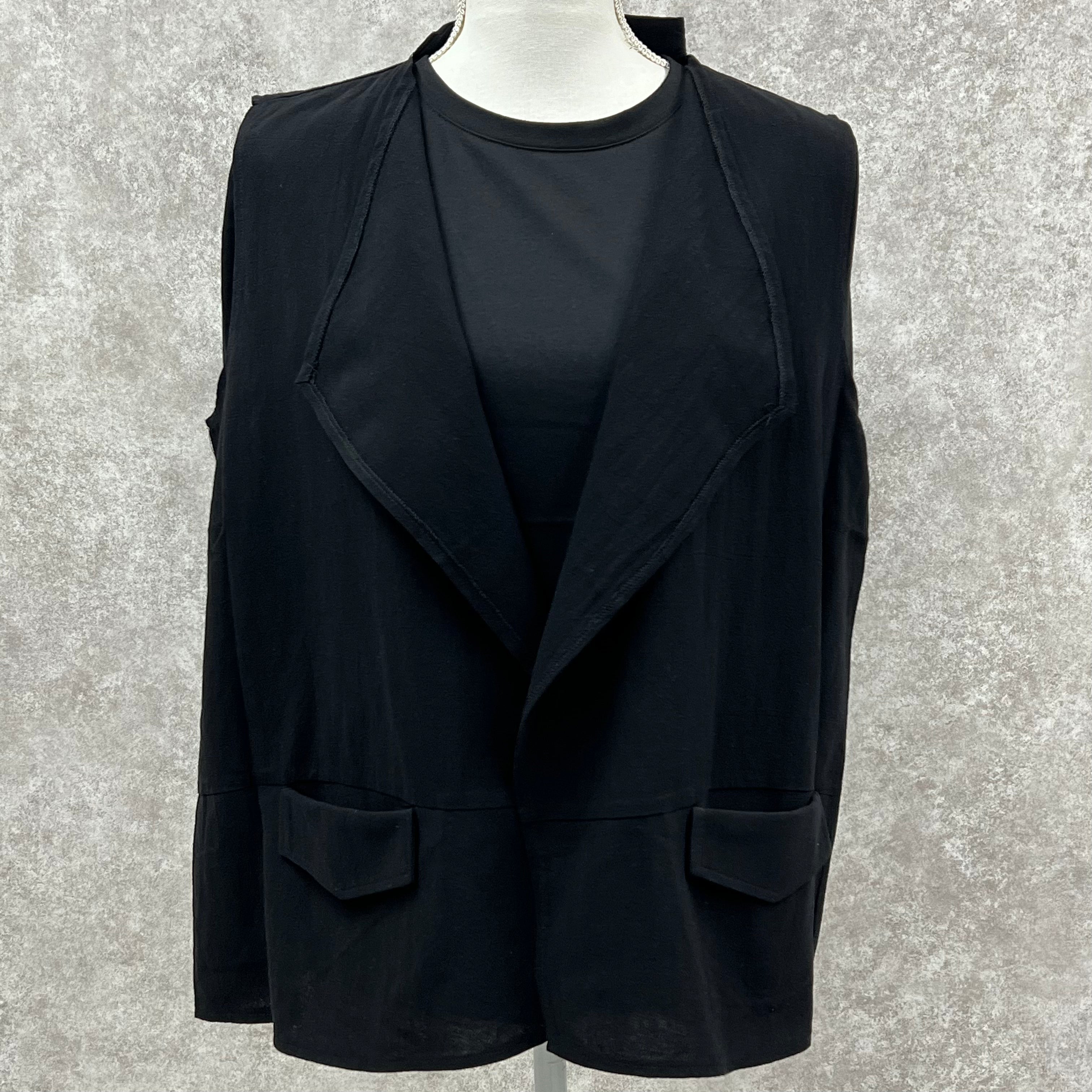 ジレ&Tシャツ アンサンブル ブラック ※10/7迄に順次発送予定