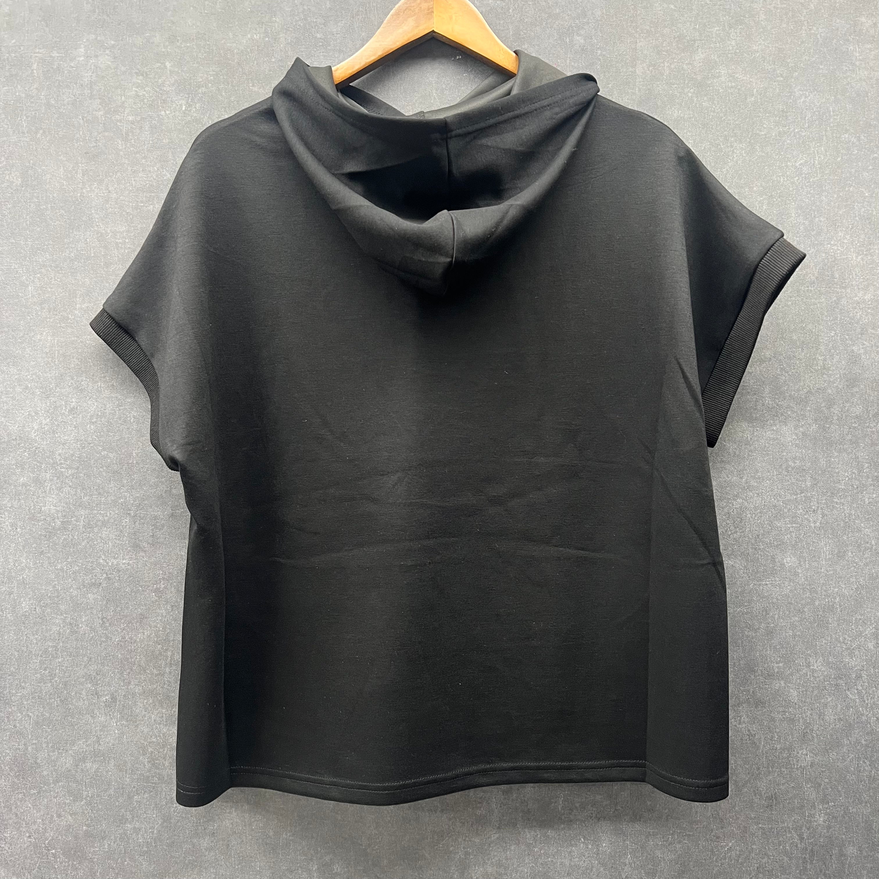 ショートスリーブフードプルオーバー ブラック(レーヨンミックス)※4/9~15迄に順次発送予定