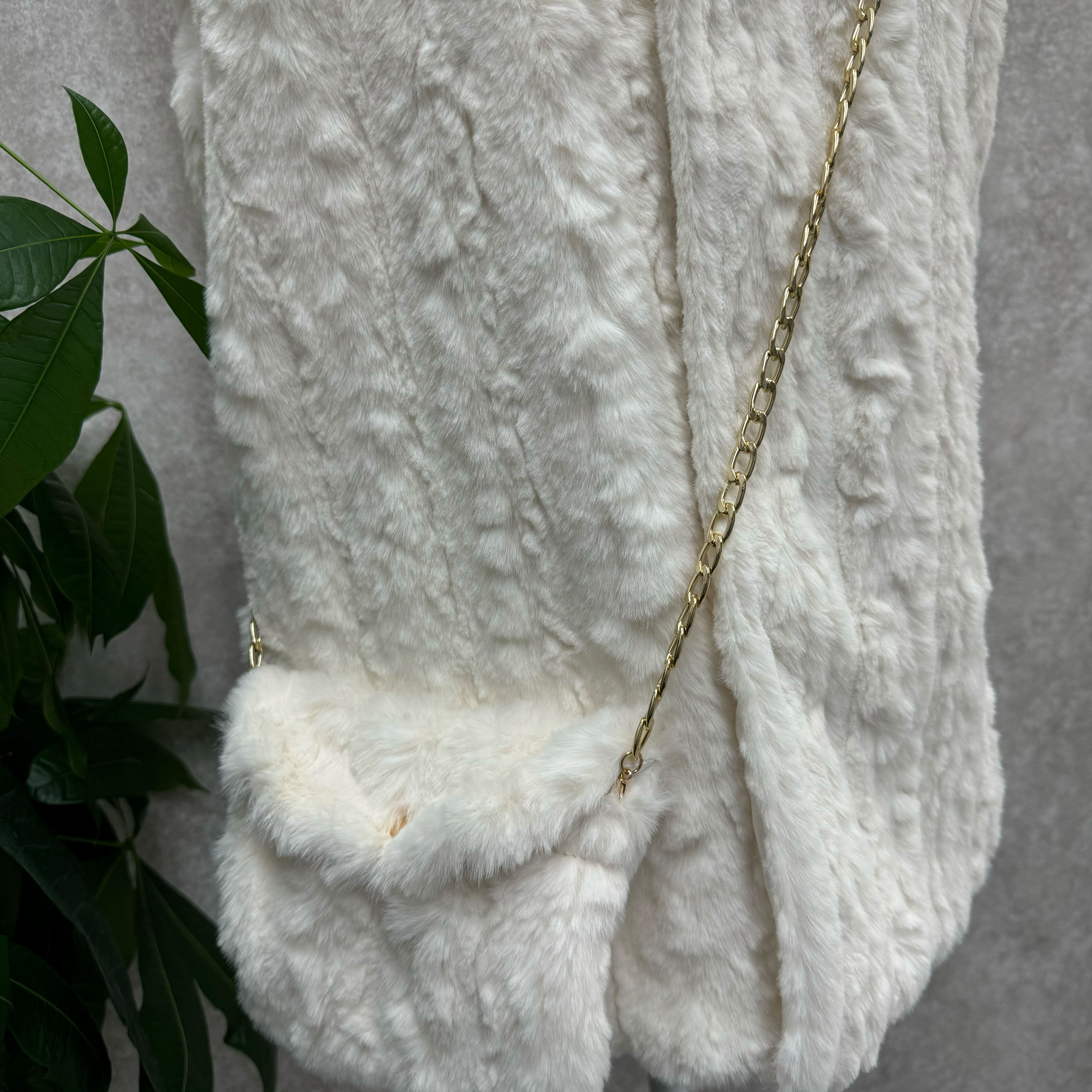 ファーベスト・チェーンバッグセット ホワイト ※10/21迄に順次発送予定