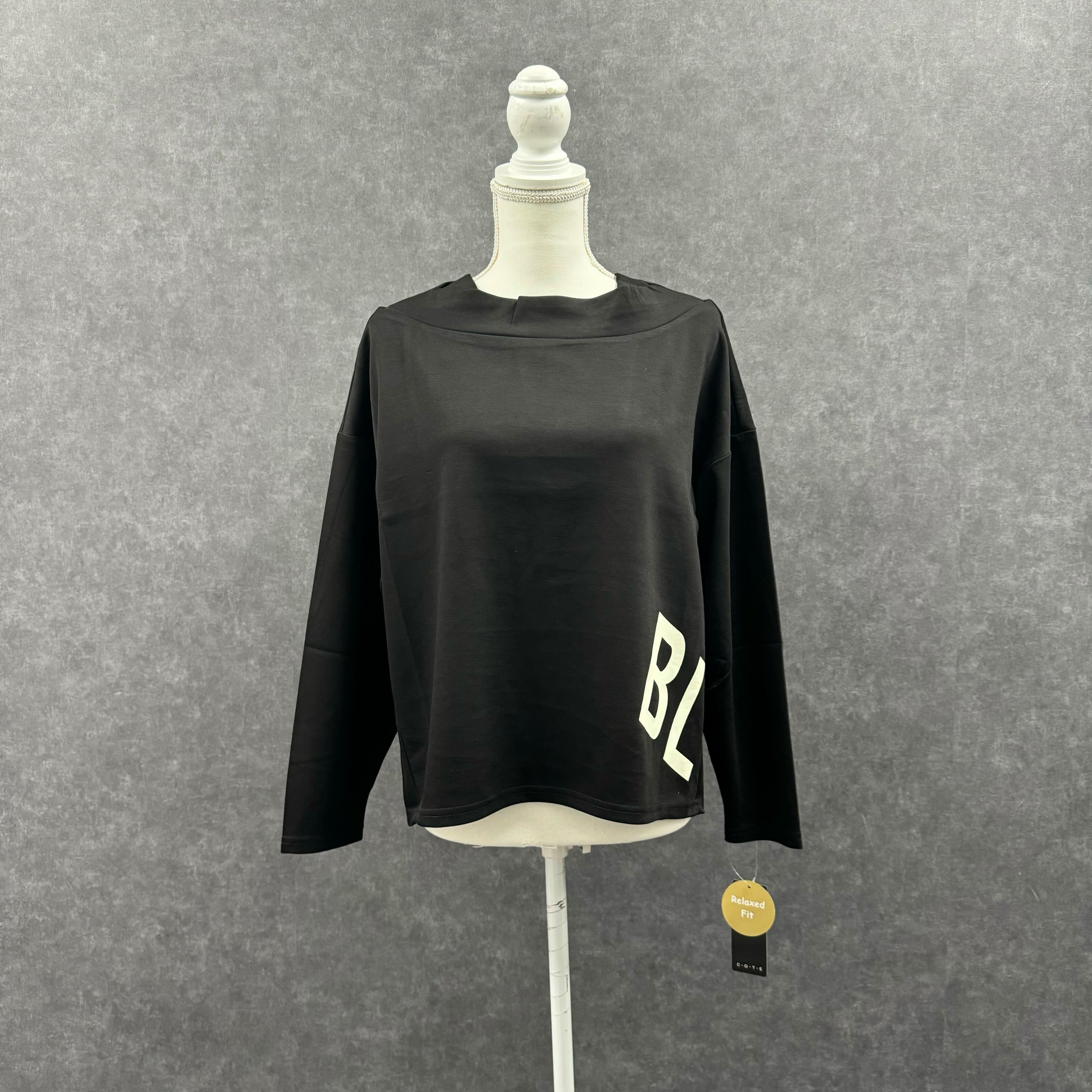 ネックデザインロゴプルオーバー ブラック※10/21迄に順次発送予定