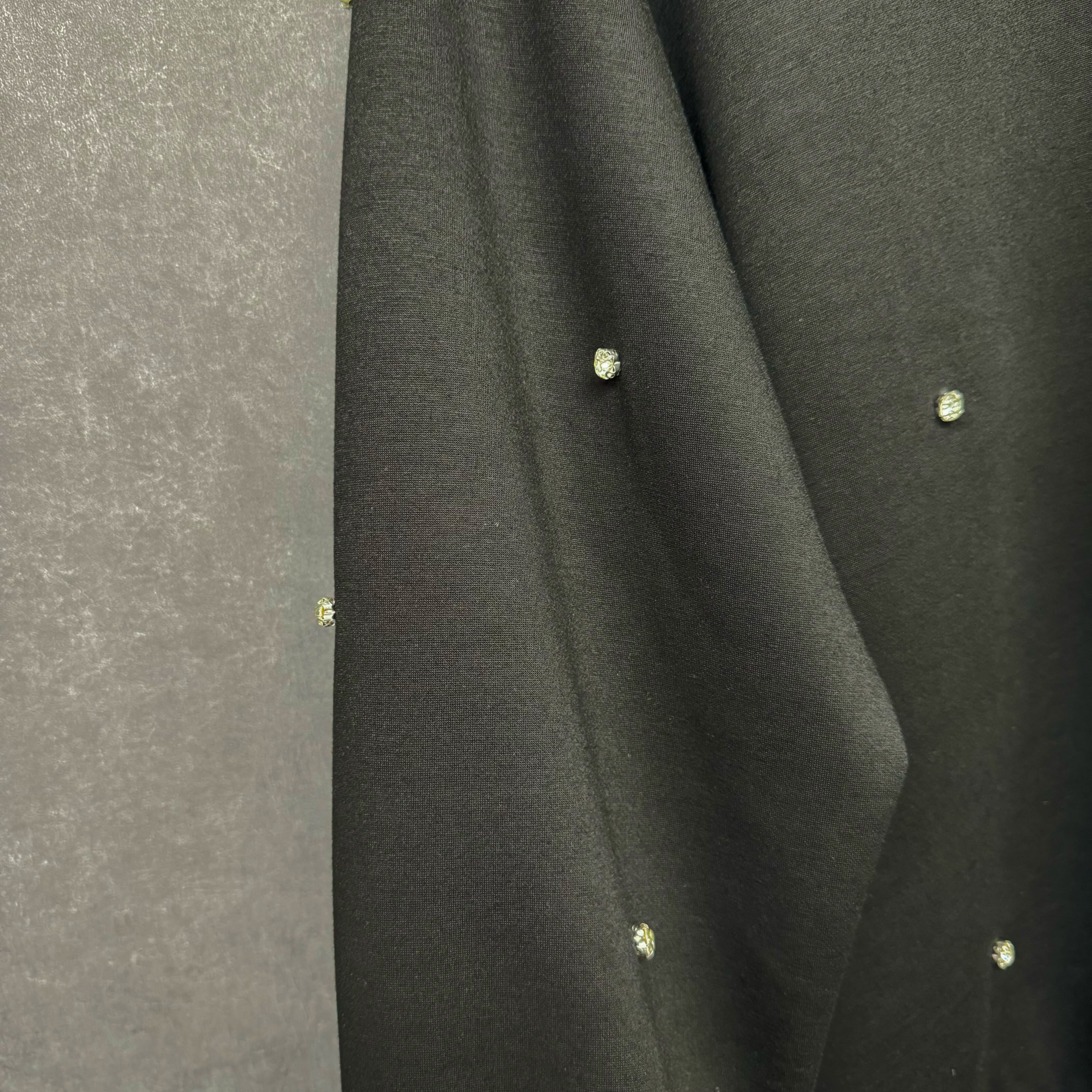 ビジュー付きプルオーバー ブラック※10/28迄に順次発送予定