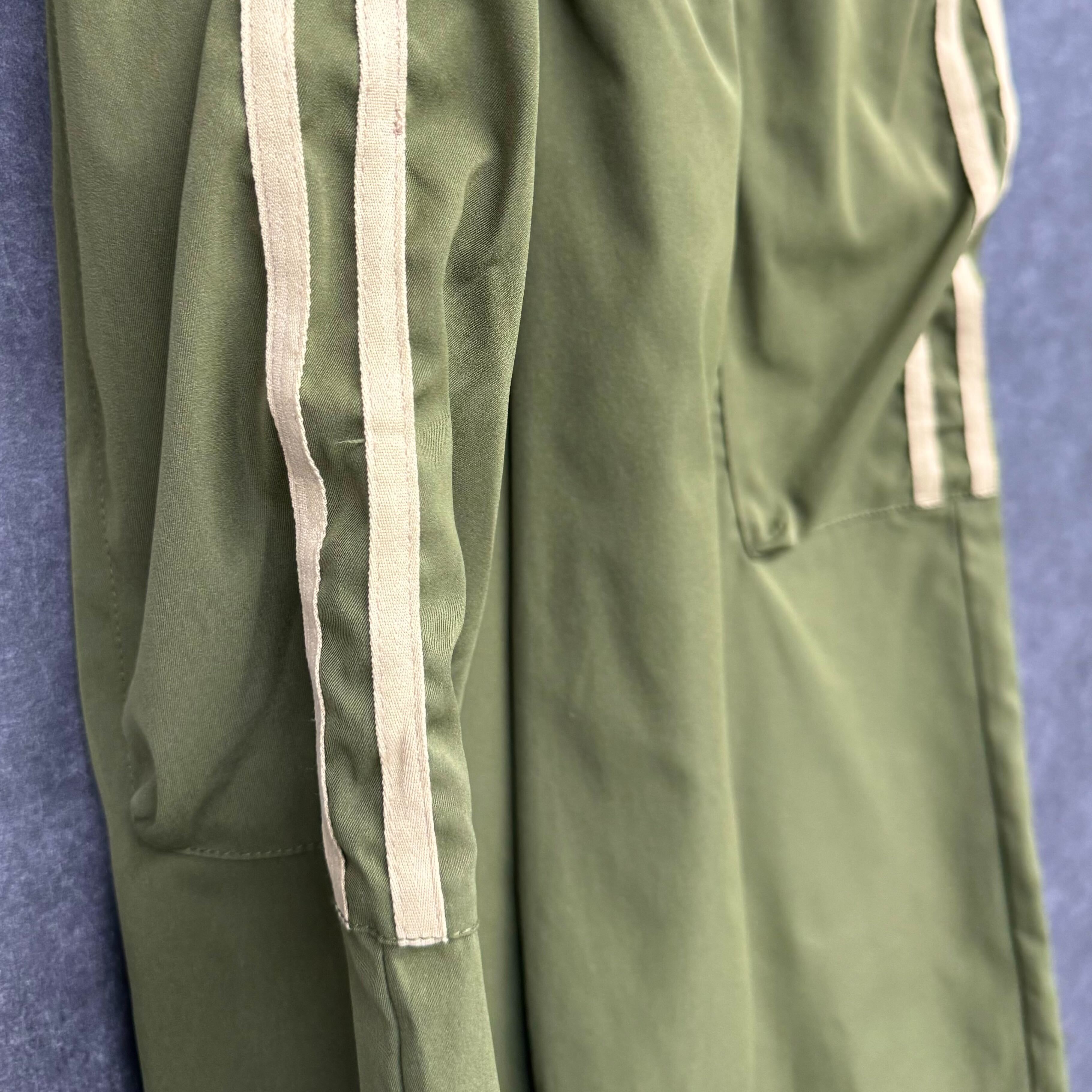 ラインイージーパンツ カーキ※10/28迄に順次発送予定