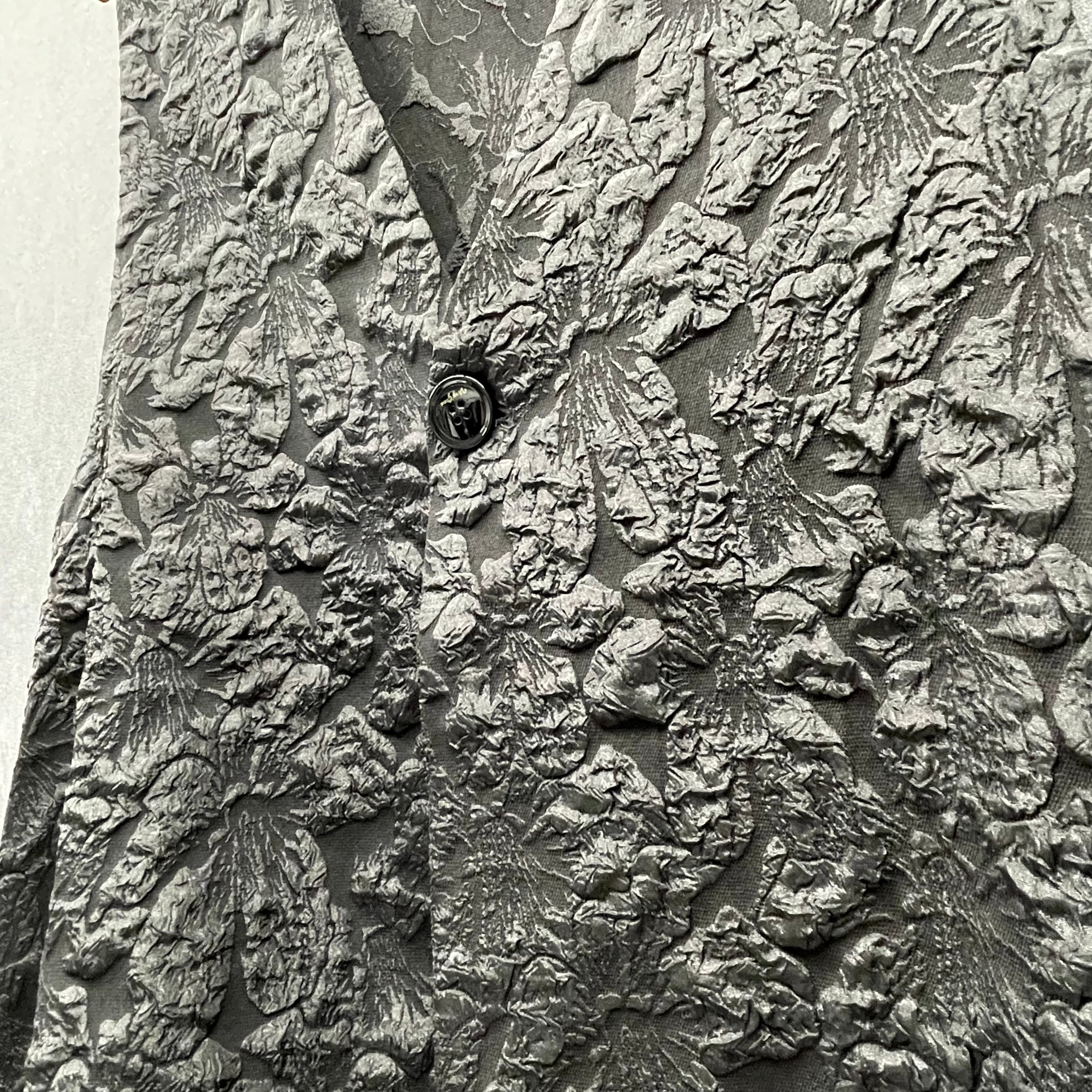 【在庫5点以下】花柄膨れジャガード アシメロングベスト ブラック ※4/15迄に順次発送予定