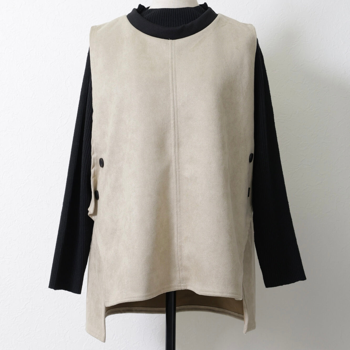 スエードベスト+ニットアンサンブル ベージュ ※11/25迄に順次発送予定