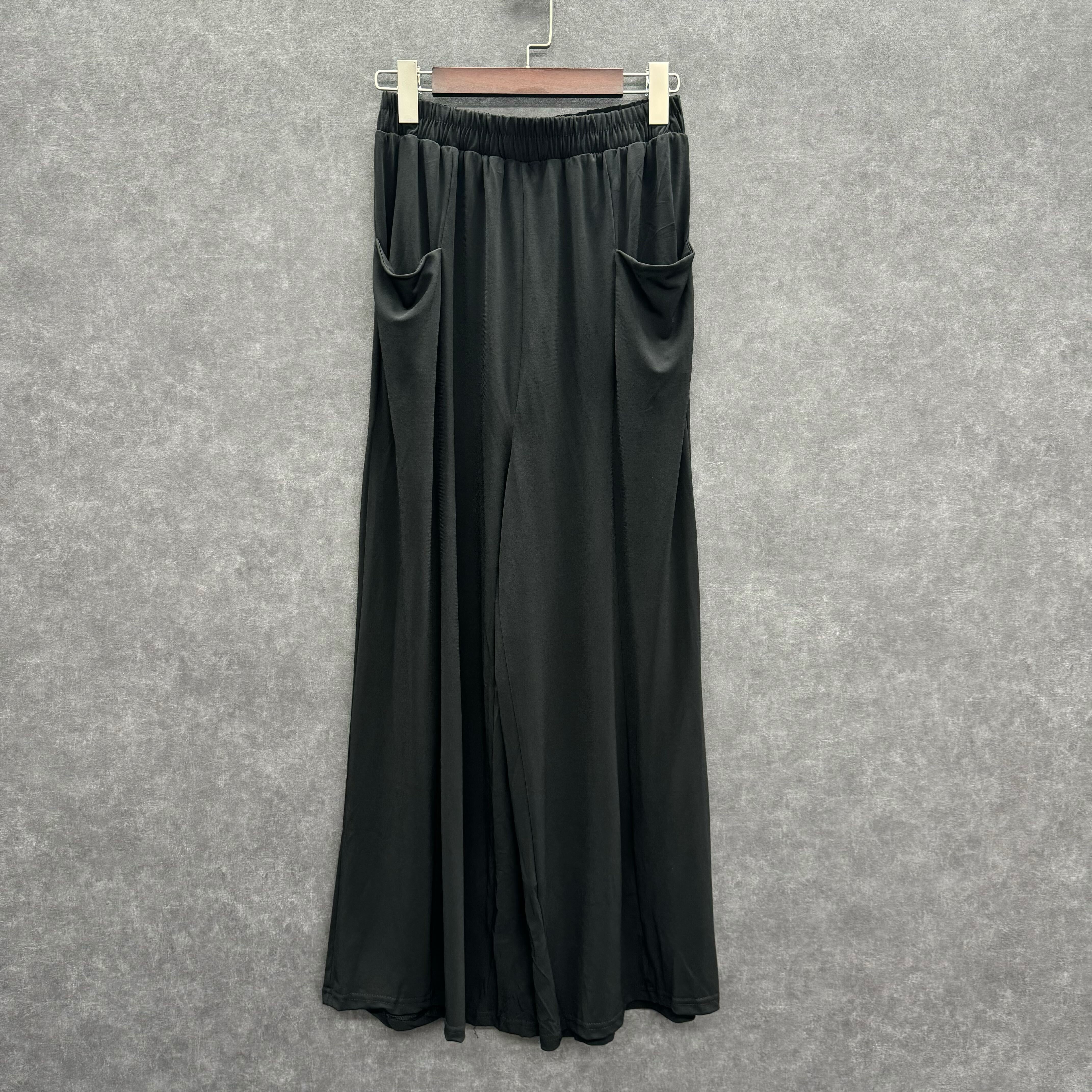 【在庫5点以下】ポケットデザインリラックスパンツ ブラック※4/15迄に順次発送予定