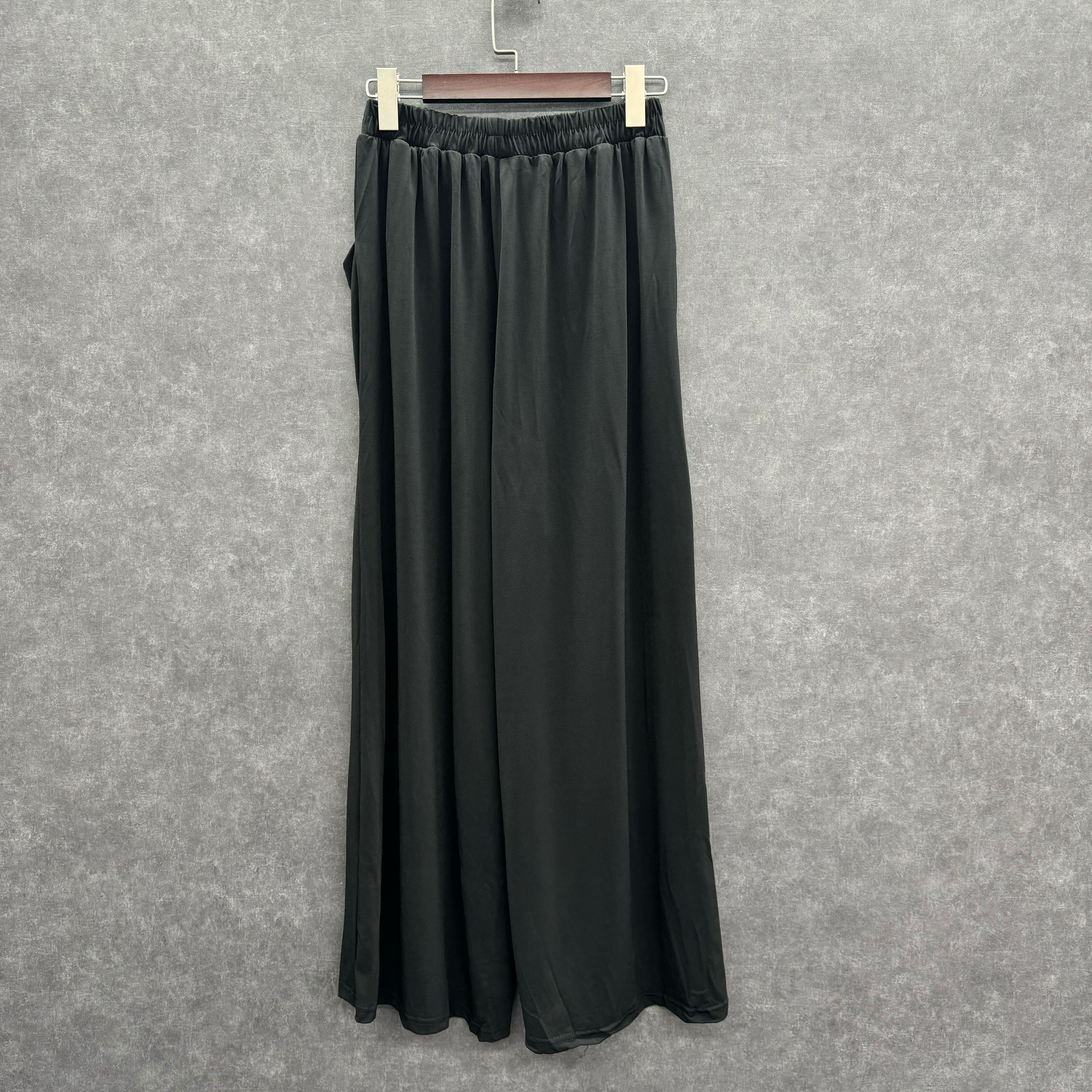 【在庫5点以下】ポケットデザインリラックスパンツ ブラック※4/15迄に順次発送予定