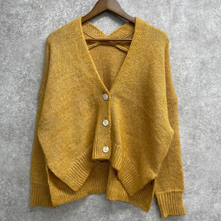 ニットVネックカーディガン イエロー※3/25迄に順次発送予定