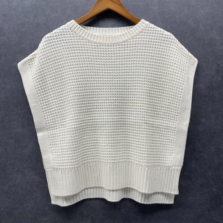 【在庫5点以下】メッシュニットベスト オフホワイト※4/15迄に順次発送予定