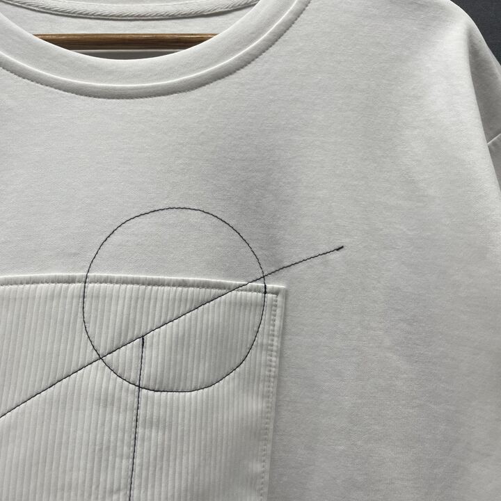 ステッチデザインプルオーバー ホワイト※4/15迄に順次発送予定