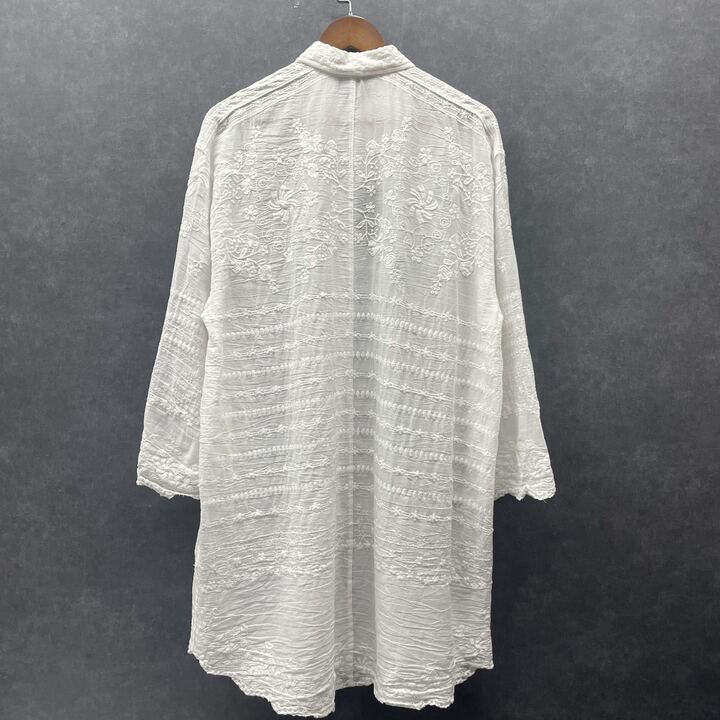 刺繍花柄ロングシャツ② ホワイト※9/9~15迄に順次発送予定