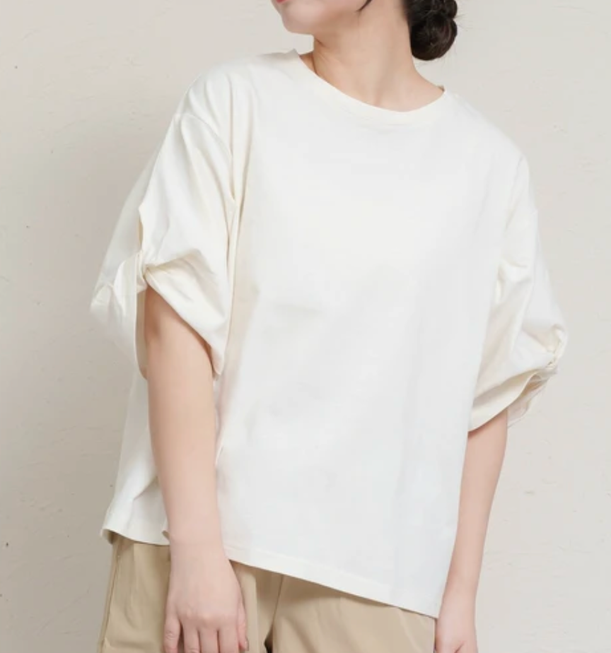 ねじり袖プルオーバーアイボリー※7/9～15迄に順次発送予定