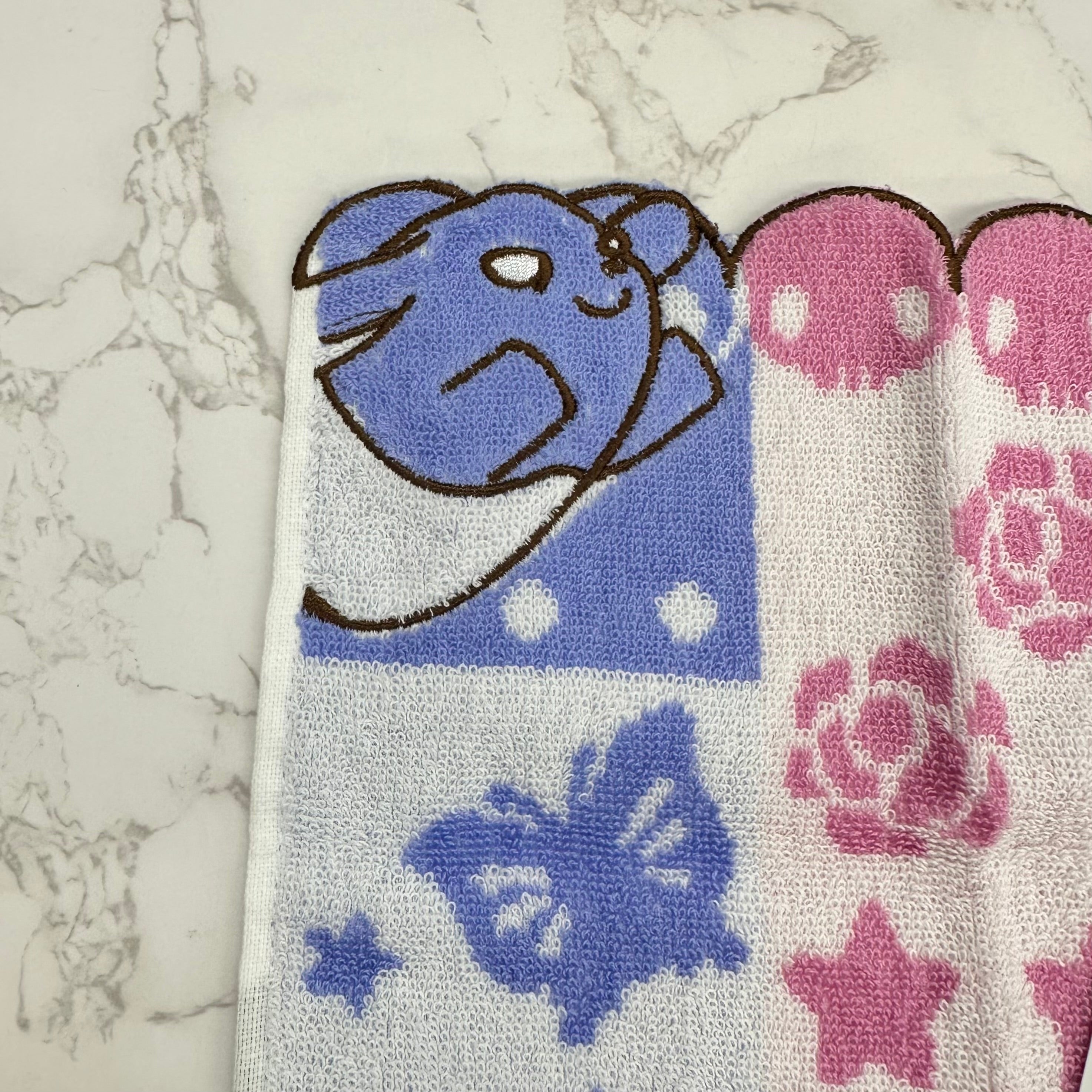 クロミ×バク　ハンカチ　※8/6~8/13順次発送予定