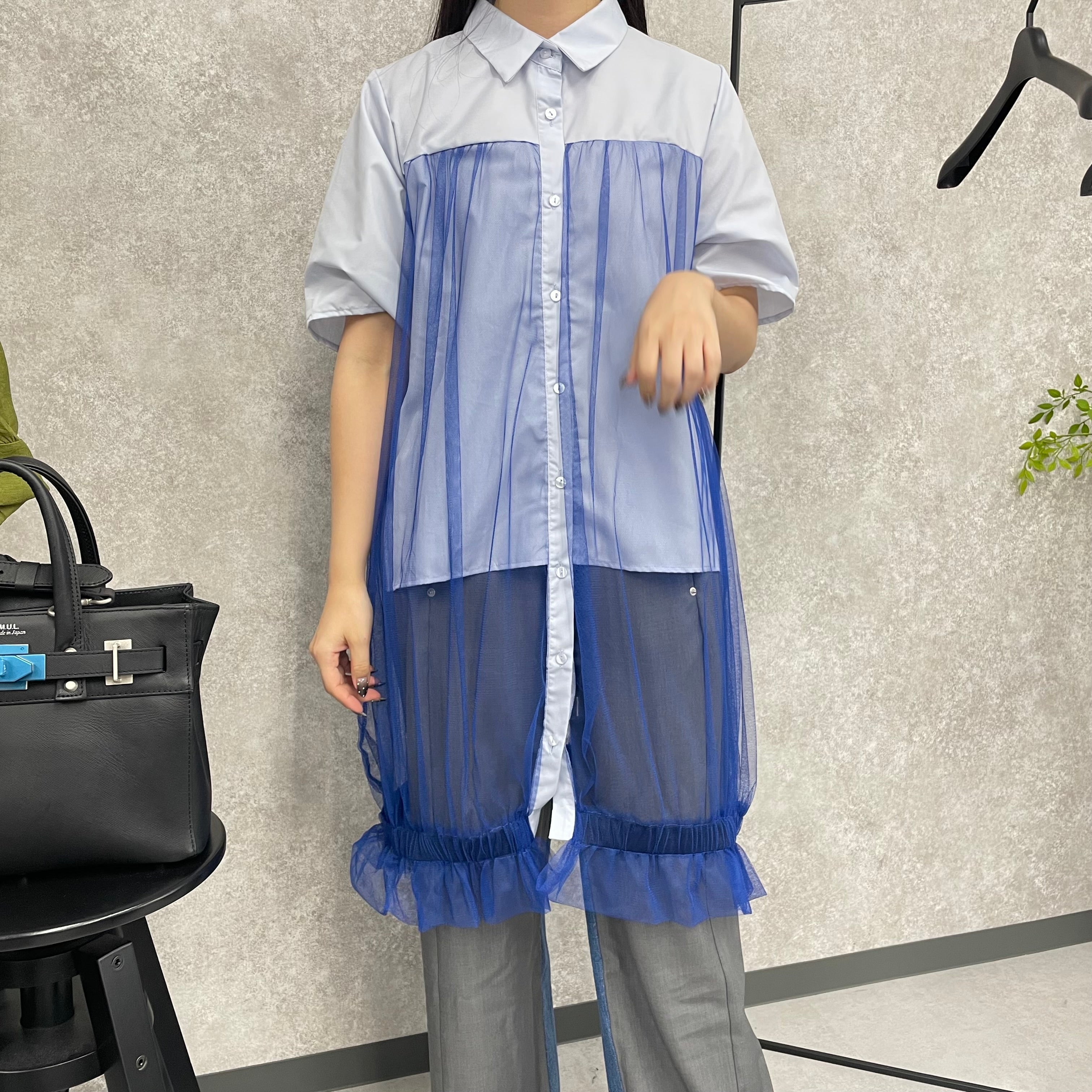 【369】チュール切り替えシャツ　ブルー  ※10/7迄に順次発送予定