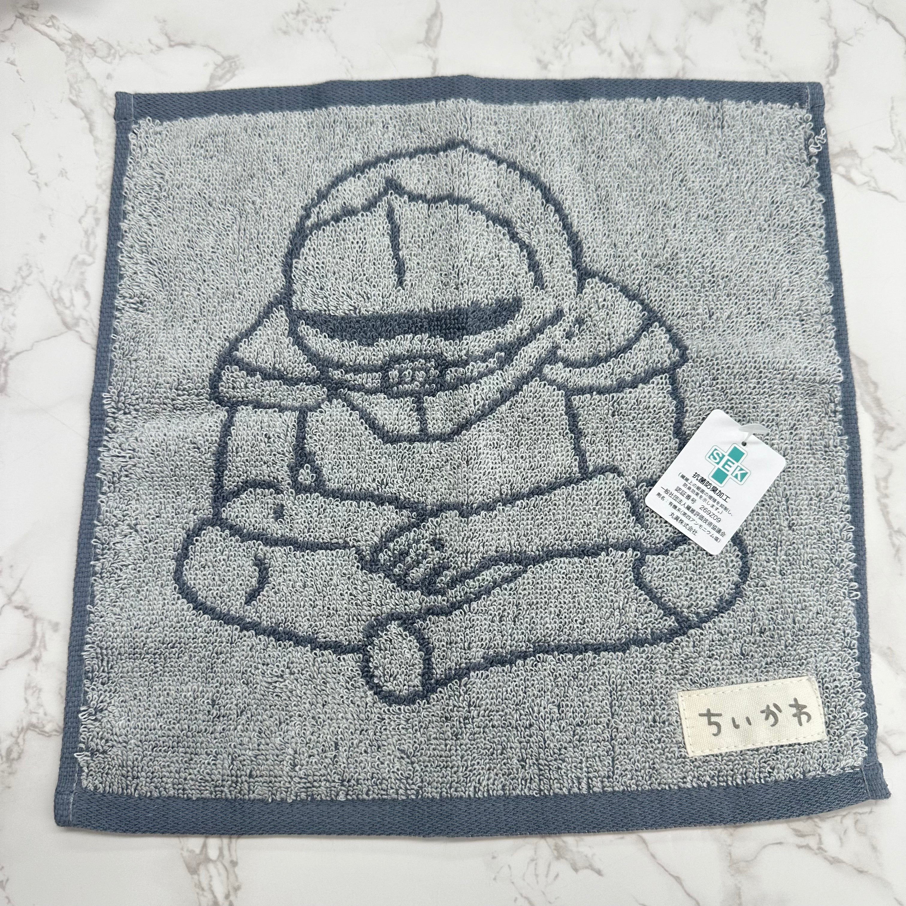ちいかわ　鎧さん　ハンカチ　グレー　※8/6~8/13順次発送予定