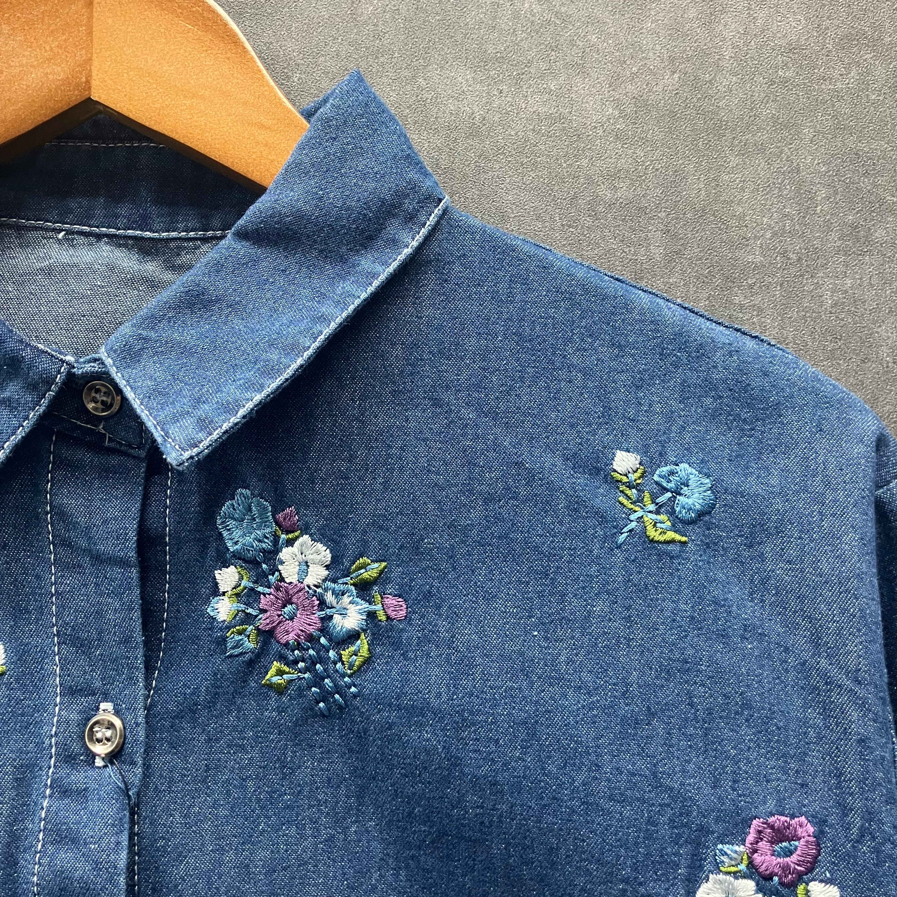 刺繍花柄デニムシャツ①　ネイビー※3/18迄に順次発送予定