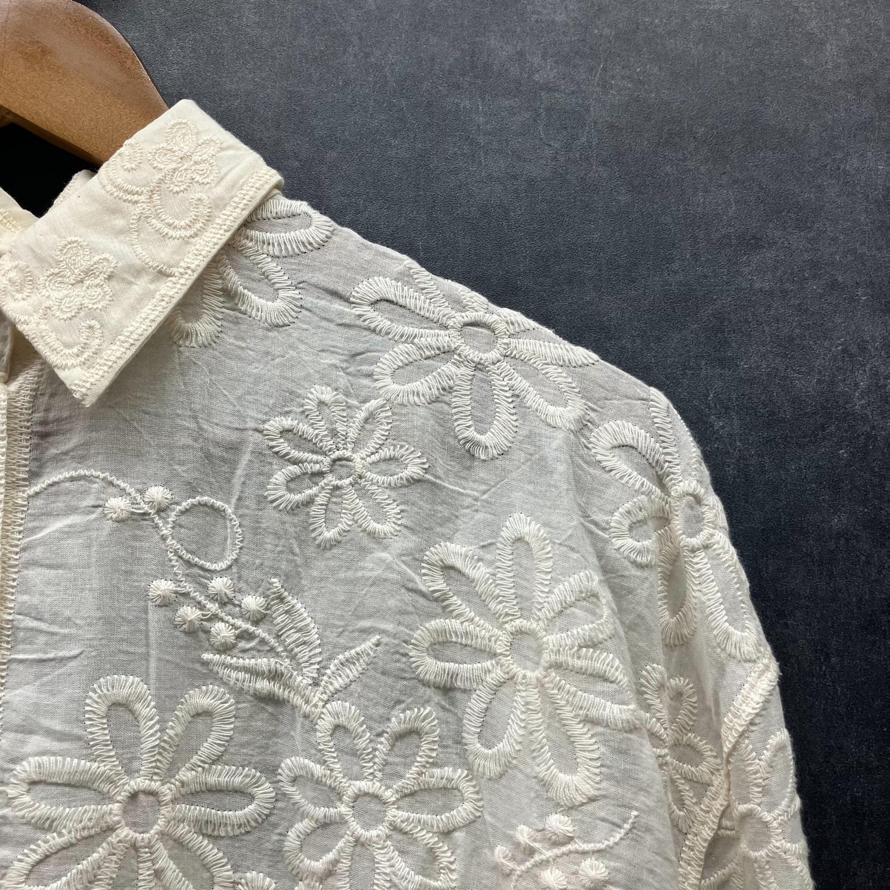刺繍花柄ロングシャツ アイボリー※3/18迄に順次発送予定
