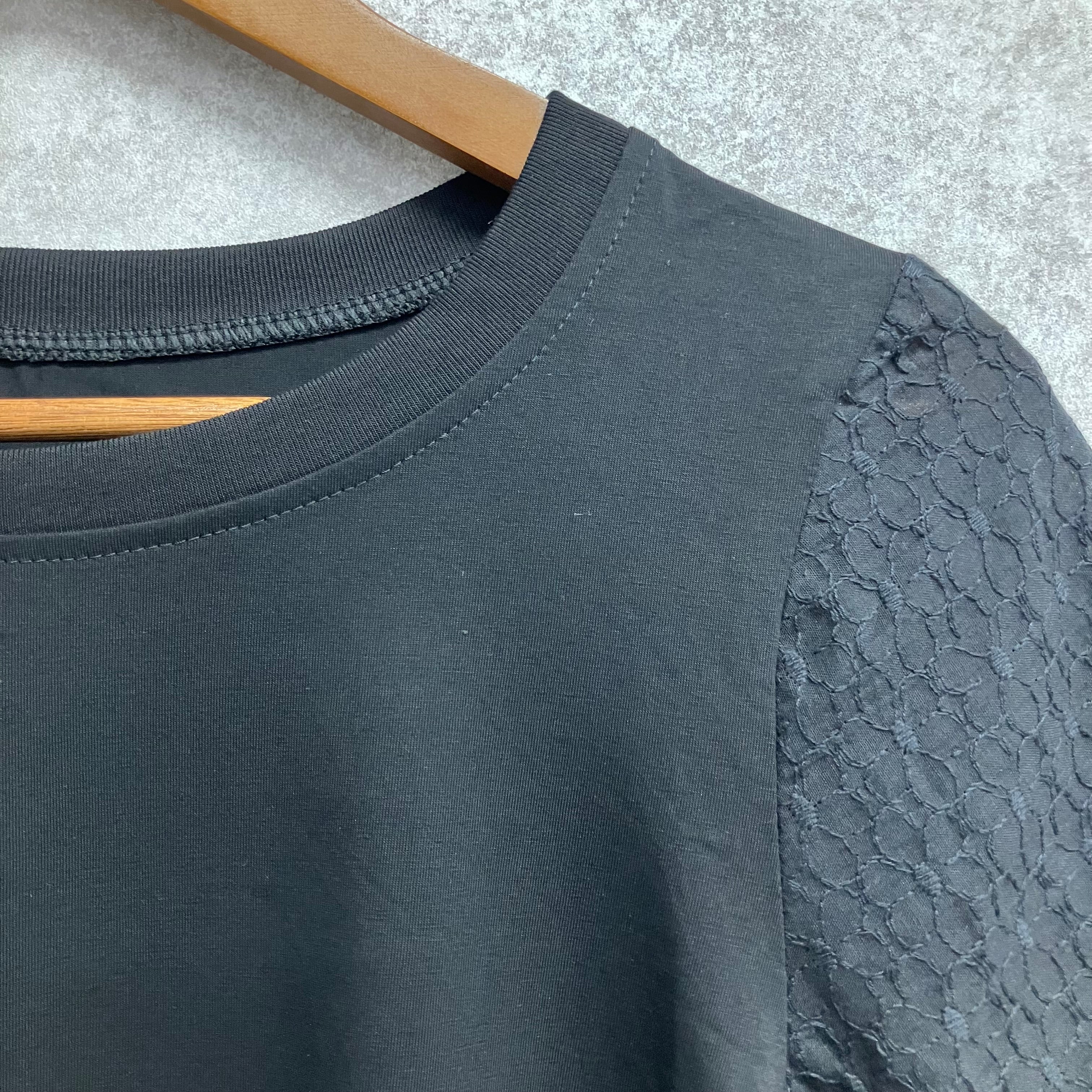 ドルマン袖レーストップス ブラック※7/16～22迄に順次発送予定