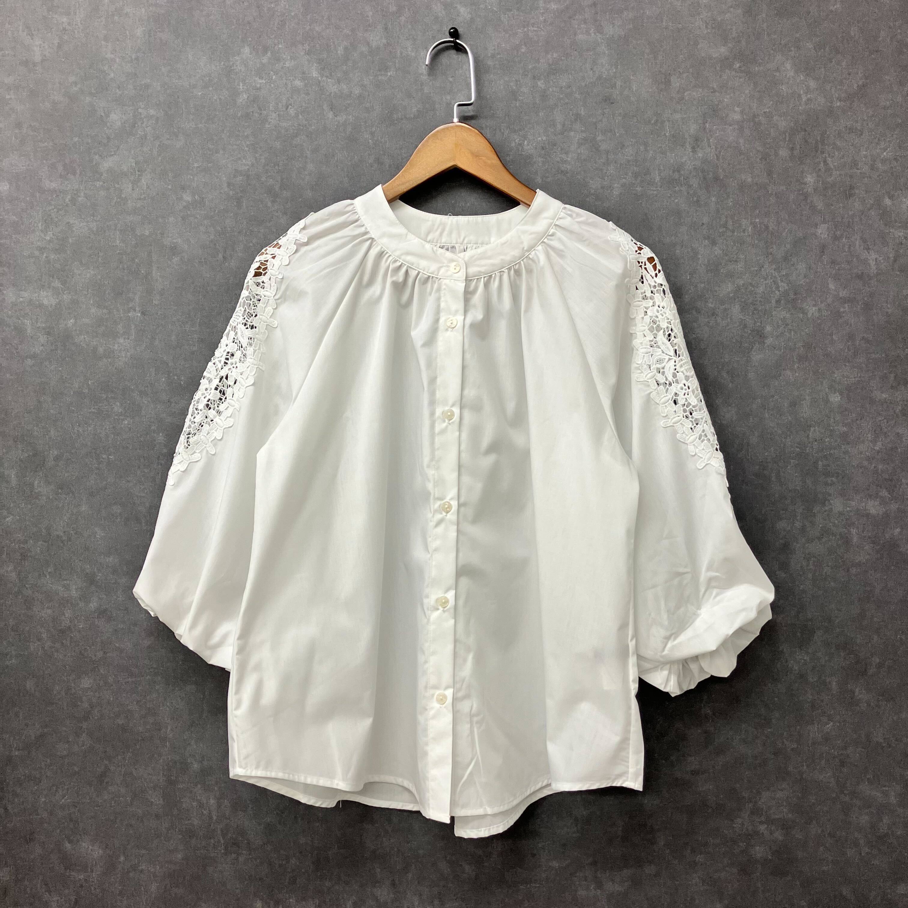 ショルダーレースブラウス オフホワイト※4/１迄に順次発送予定