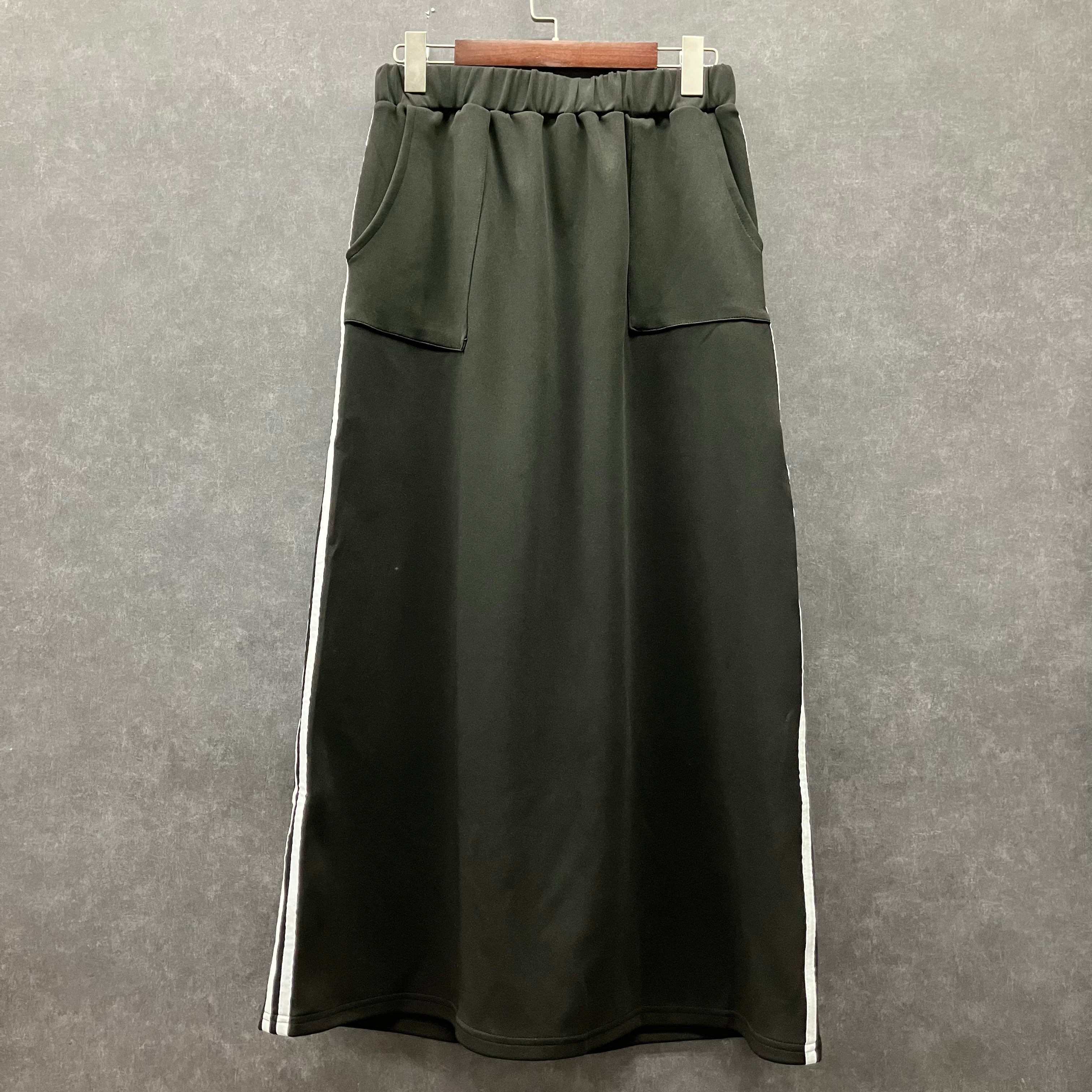 サイドラインタイトスカート ブラック※4/16～22迄に順次発送予定